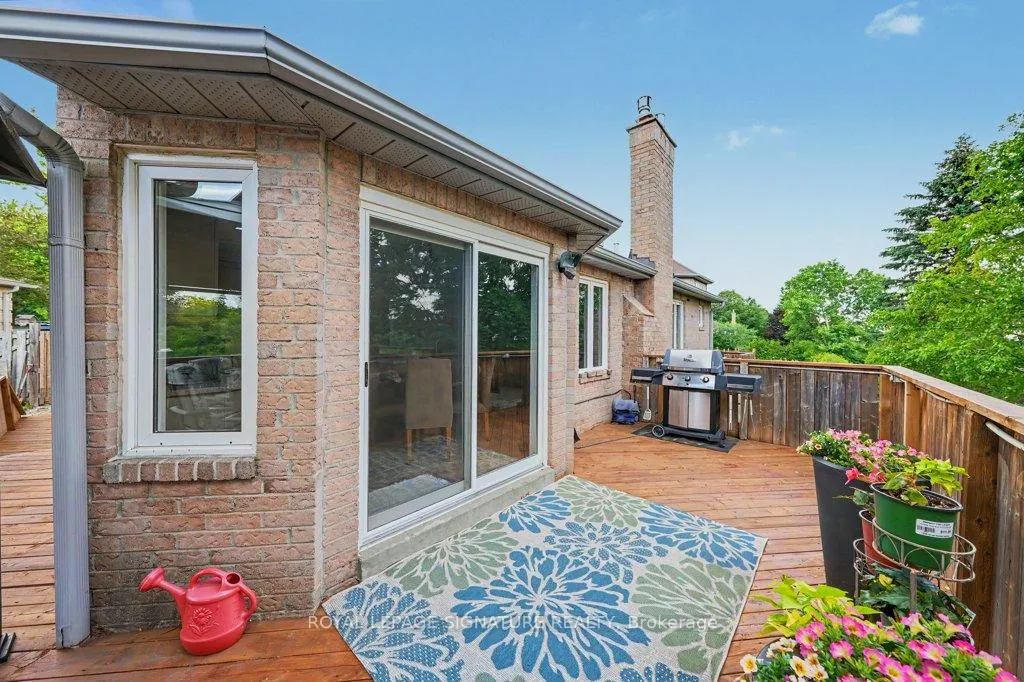 Photo 45 of 9 Beatty Crescent, Aurora, Aurora Highlands — HOMEH