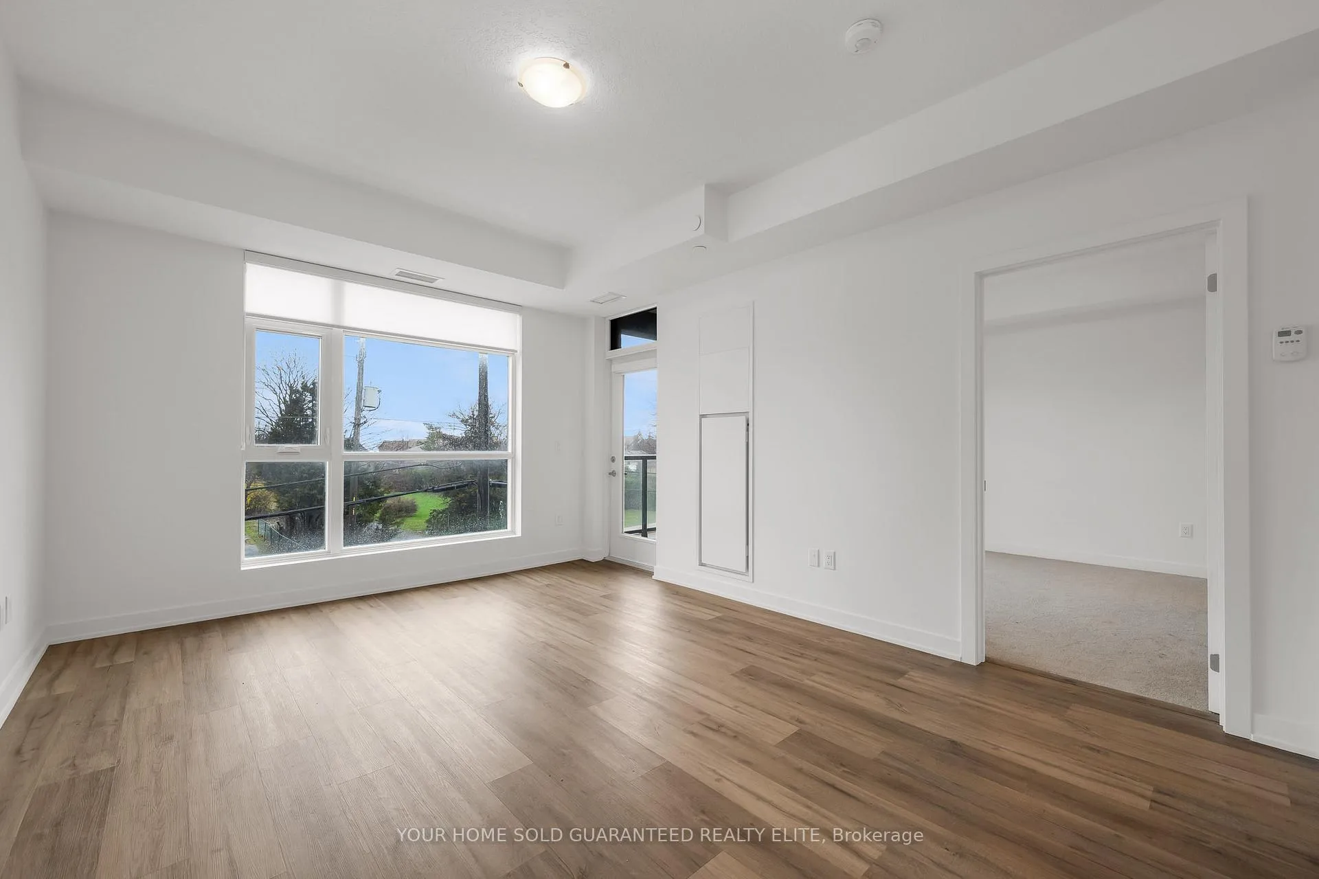Photo 4 of Unit 211, 600 North Service Road, Hamilton, Lakeshore — HOMEH