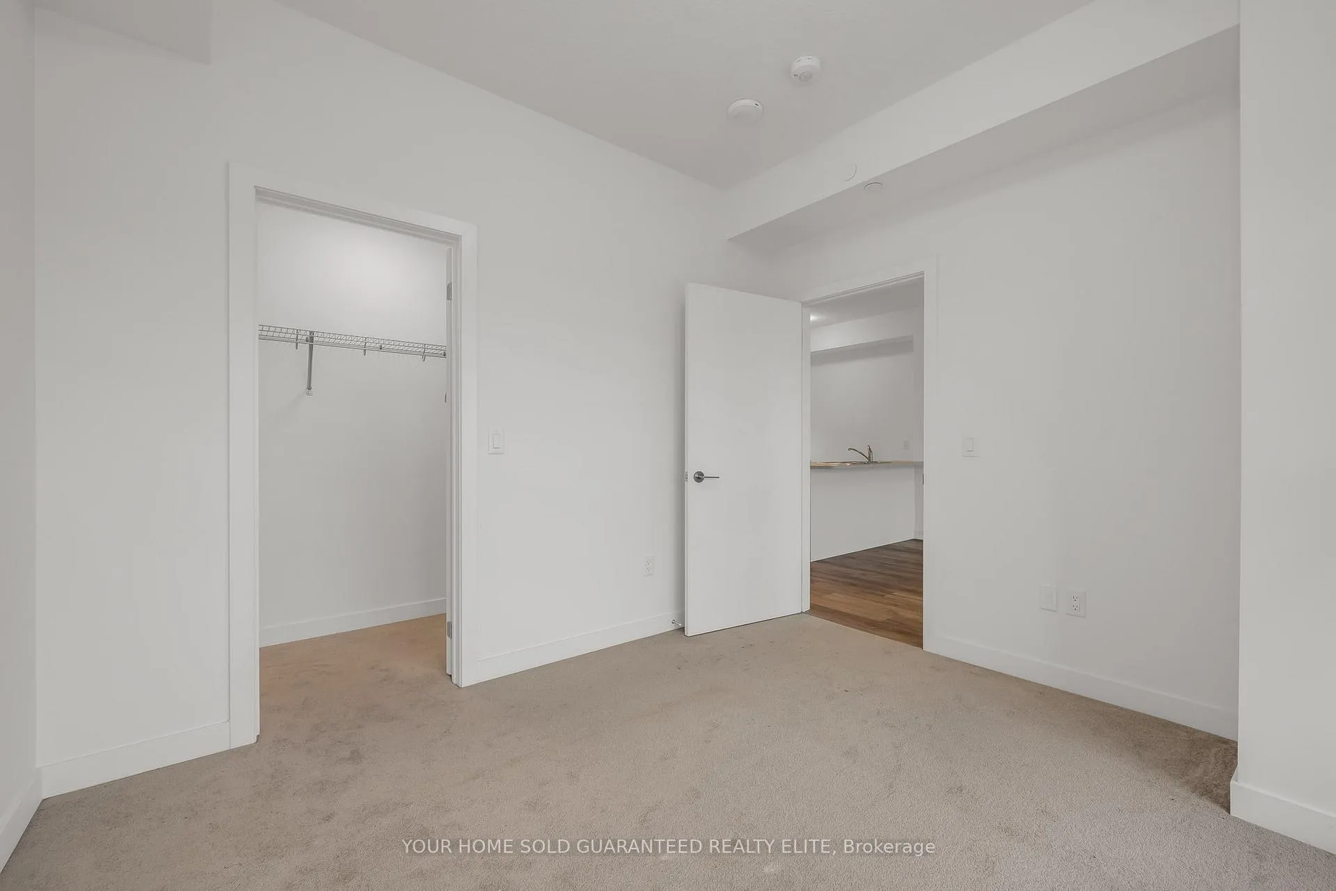 Photo 9 of Unit 211, 600 North Service Road, Hamilton, Lakeshore — HOMEH