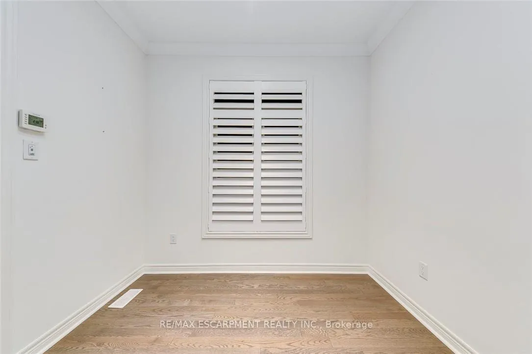 Photo 14 of 3087 Eberly Woods Drive, Oakville, Glenorchy — HOMEH