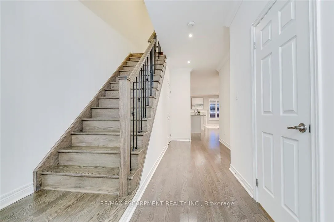 Photo 19 of 3087 Eberly Woods Drive, Oakville, Glenorchy — HOMEH