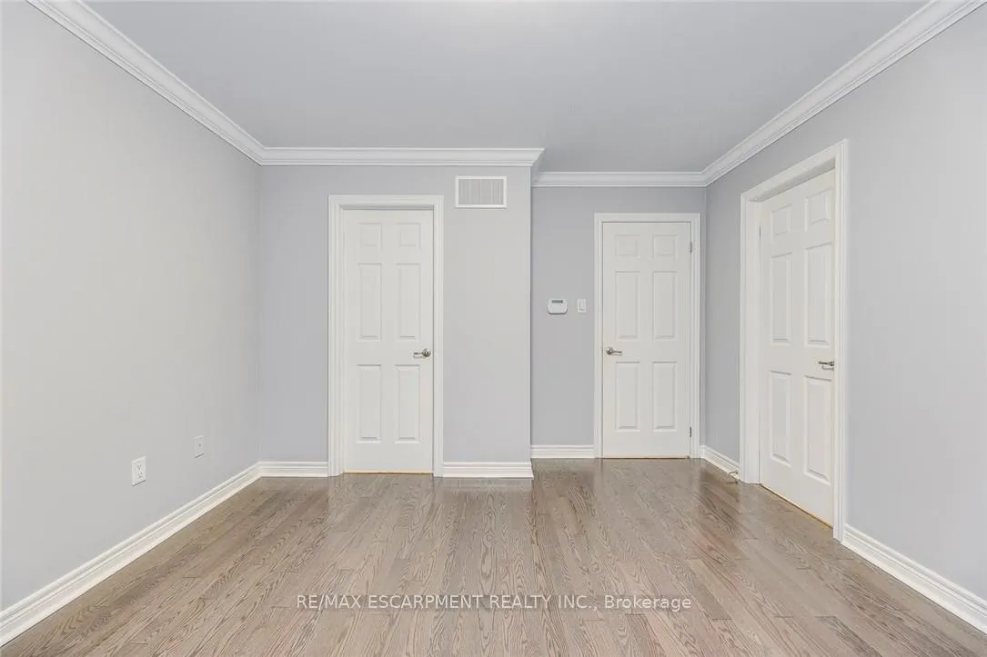 Photo 23 of 3087 Eberly Woods Drive, Oakville, Glenorchy — HOMEH