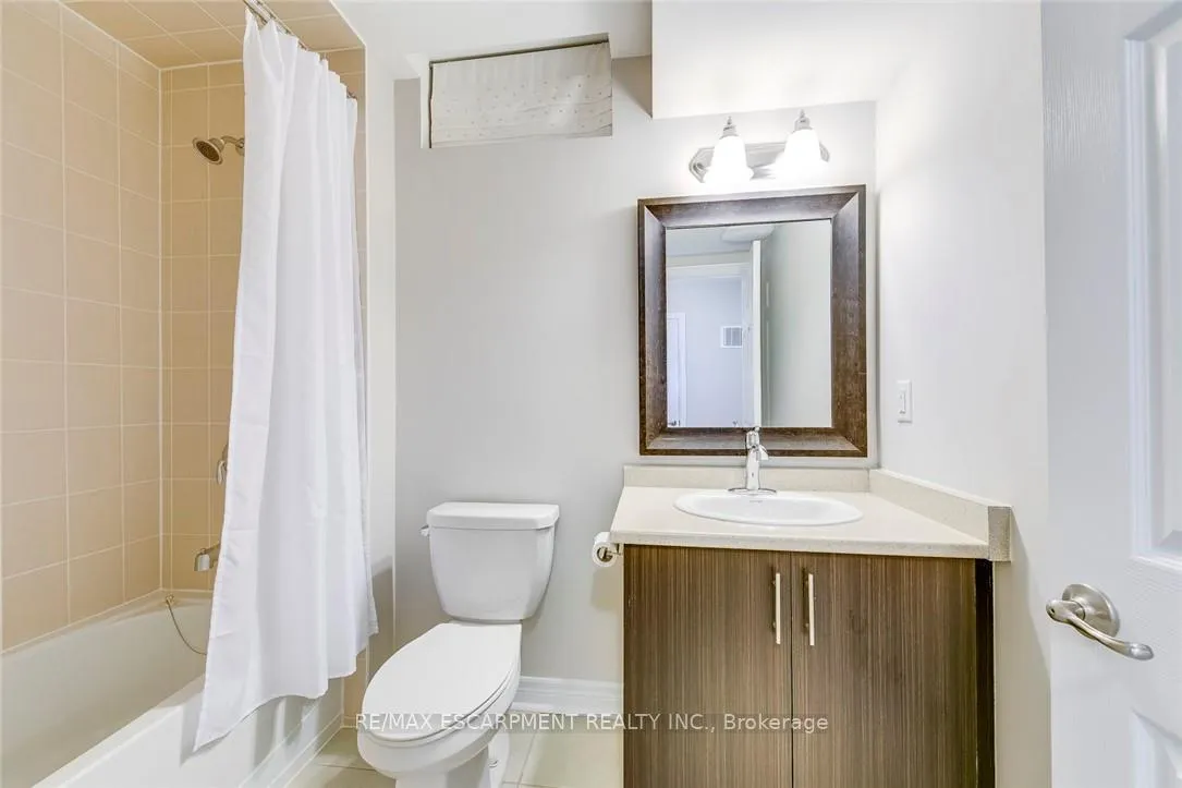 Photo 37 of 3087 Eberly Woods Drive, Oakville, Glenorchy — HOMEH