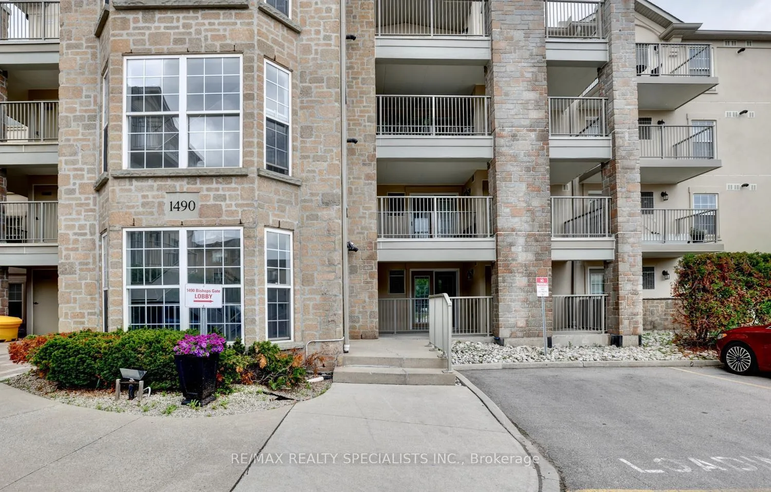 Photo 1 of Unit 107, 1490 Bishops Gate, Oakville, Glen Abbey — HOMEH