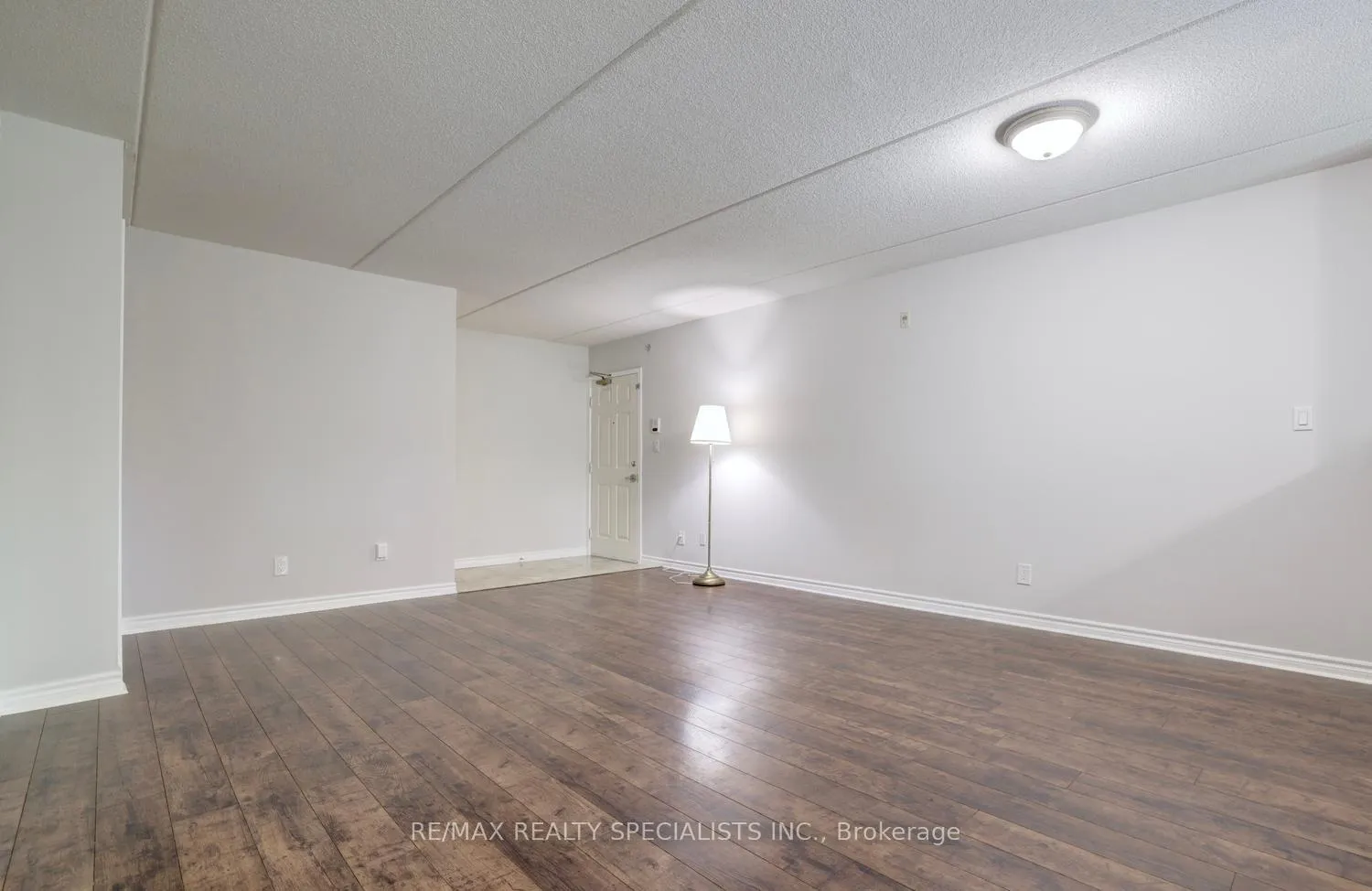Photo 8 of Unit 107, 1490 Bishops Gate, Oakville, Glen Abbey — HOMEH