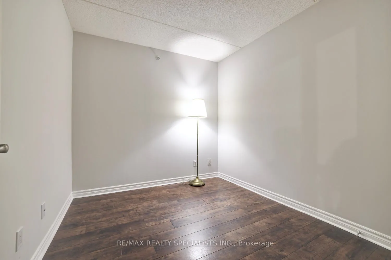 Photo 13 of Unit 107, 1490 Bishops Gate, Oakville, Glen Abbey — HOMEH