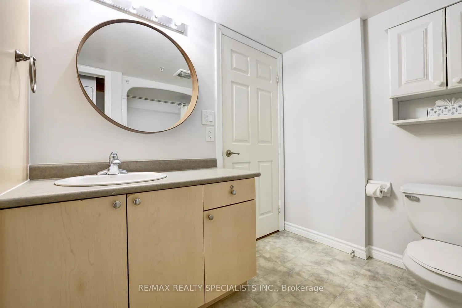 Photo 15 of Unit 107, 1490 Bishops Gate, Oakville, Glen Abbey — HOMEH