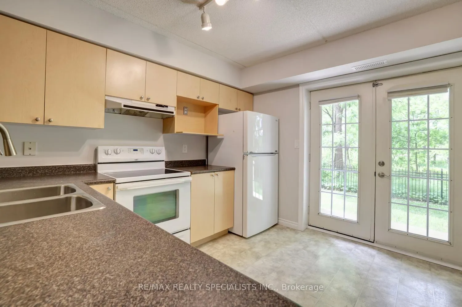 Photo 23 of Unit 107, 1490 Bishops Gate, Oakville, Glen Abbey — HOMEH