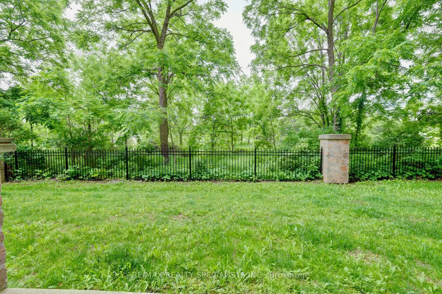 Photo 32 of Unit 107, 1490 Bishops Gate, Oakville, Glen Abbey — HOMEH