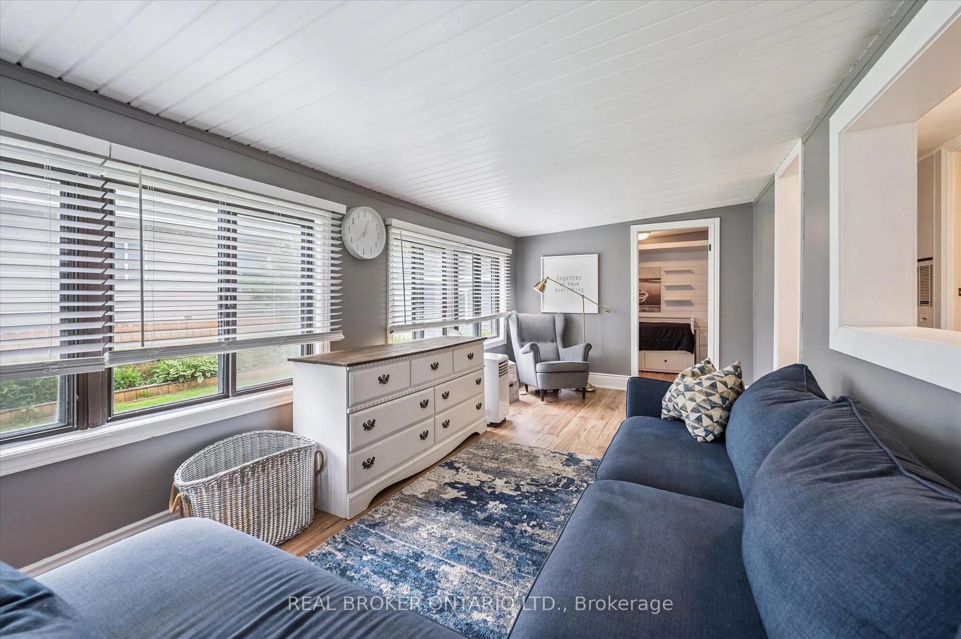Photo 11 of 165 Cedar Crescent, Centre Wellington, Rural Centre Wellington East — HOMEH