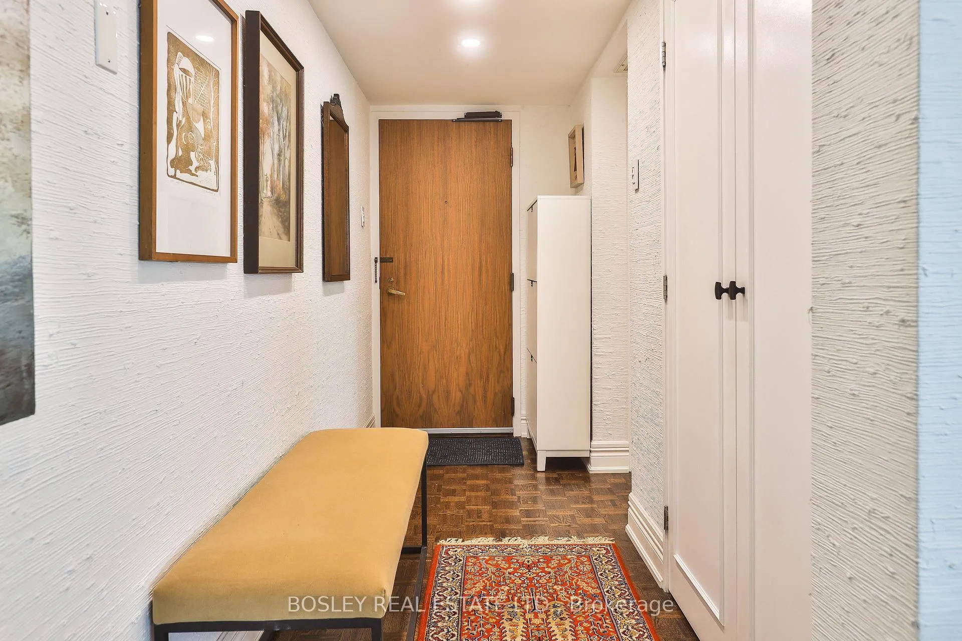 Photo 3 of Unit 306, 63 St Clair Avenue W, Toronto, Yonge-St. Clair — HOMEH