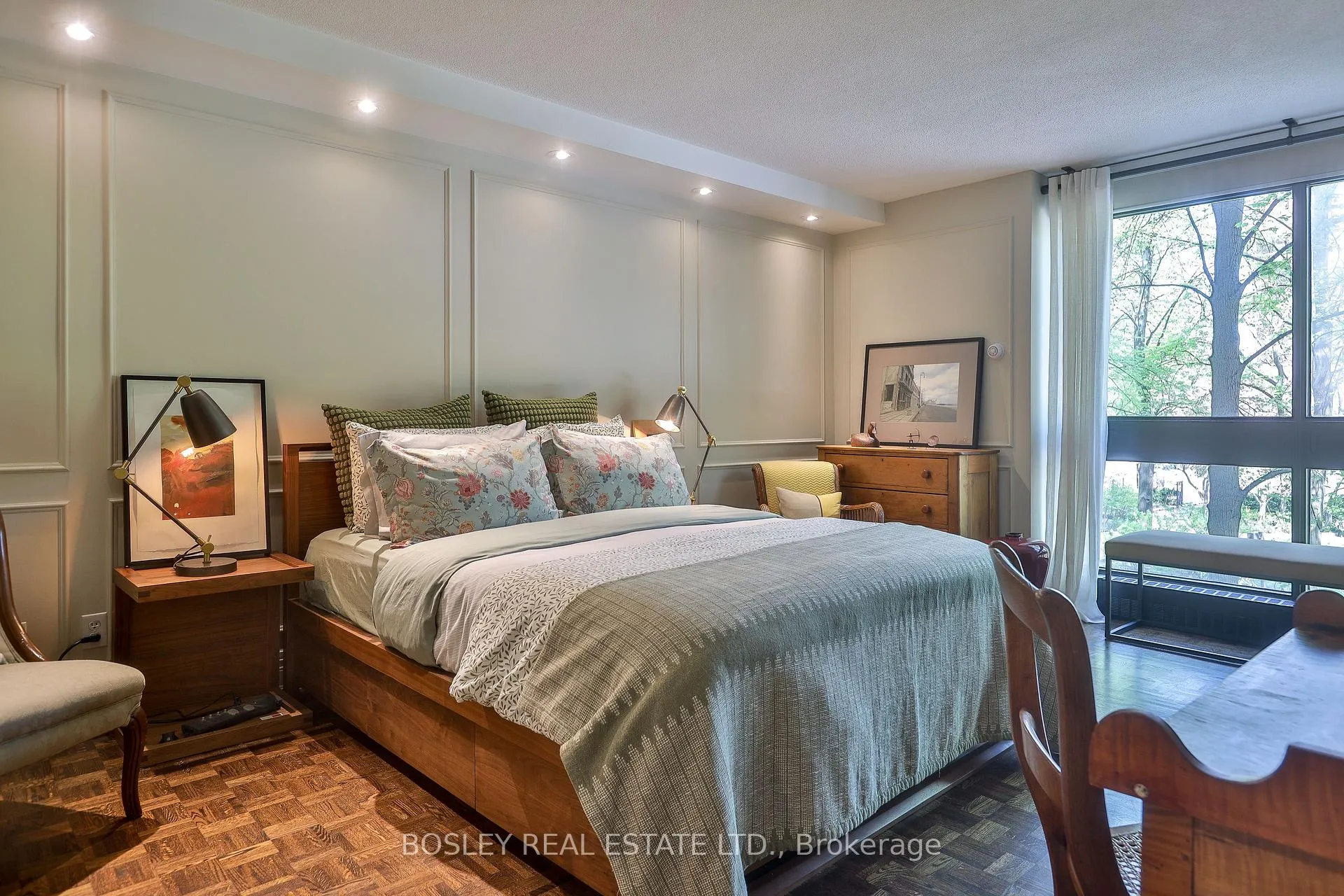 Photo 15 of Unit 306, 63 St Clair Avenue W, Toronto, Yonge-St. Clair — HOMEH