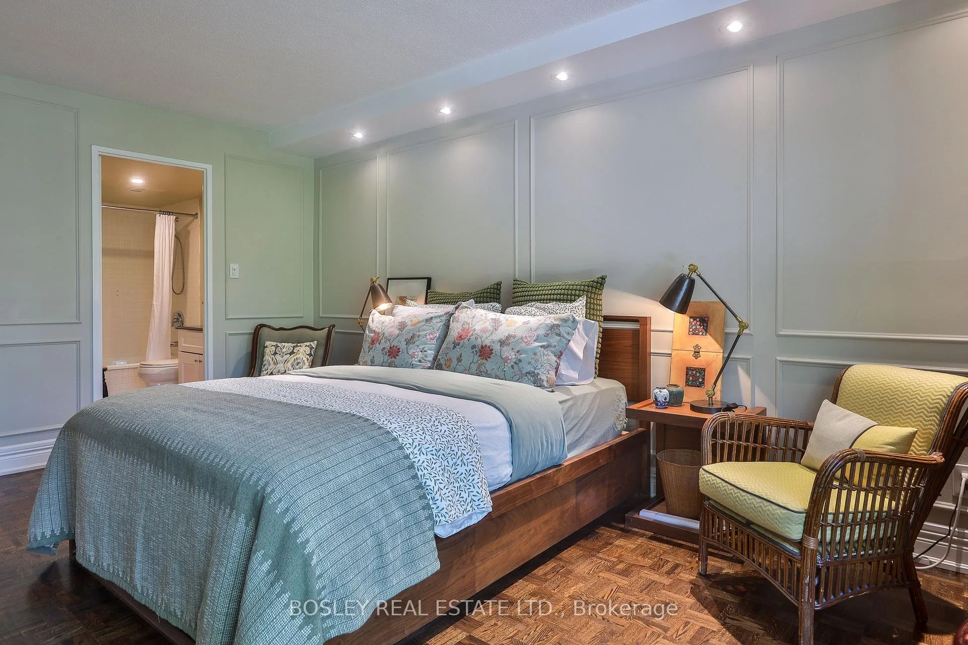 Photo 16 of Unit 306, 63 St Clair Avenue W, Toronto, Yonge-St. Clair — HOMEH