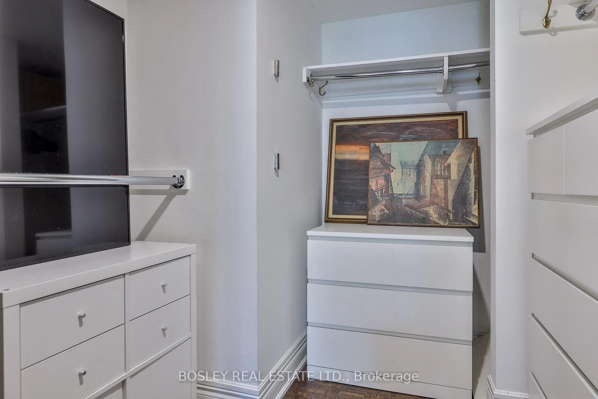Photo 19 of Unit 306, 63 St Clair Avenue W, Toronto, Yonge-St. Clair — HOMEH