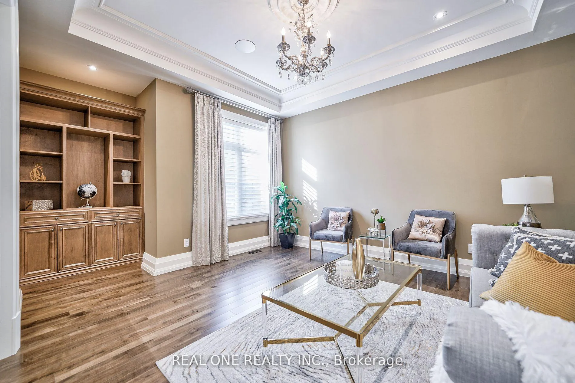 Photo 6 of 54 Davina Circle, Aurora, Aurora Estates — HOMEH