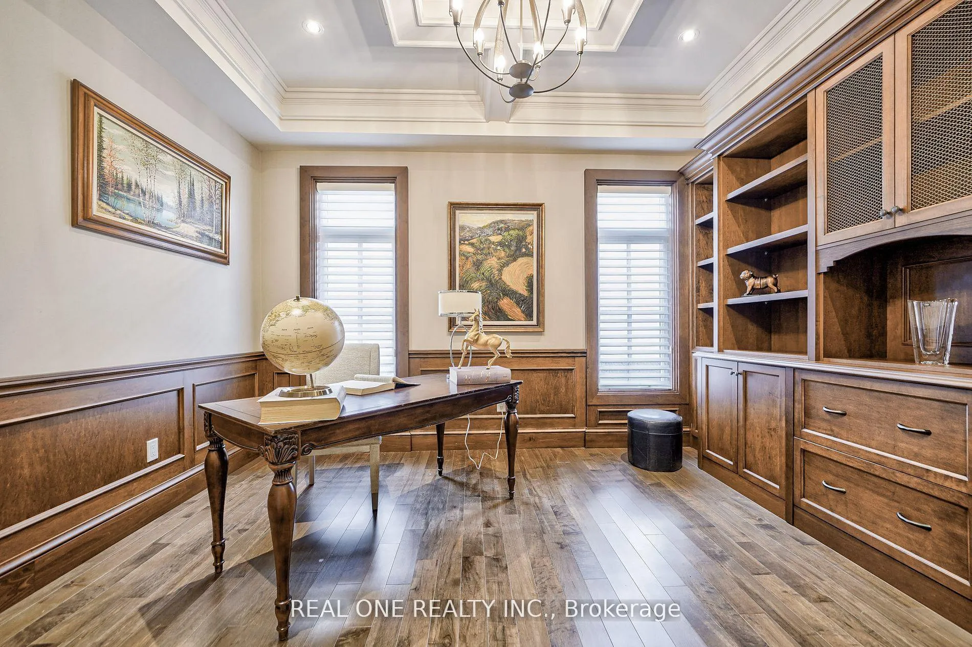 Photo 10 of 54 Davina Circle, Aurora, Aurora Estates — HOMEH
