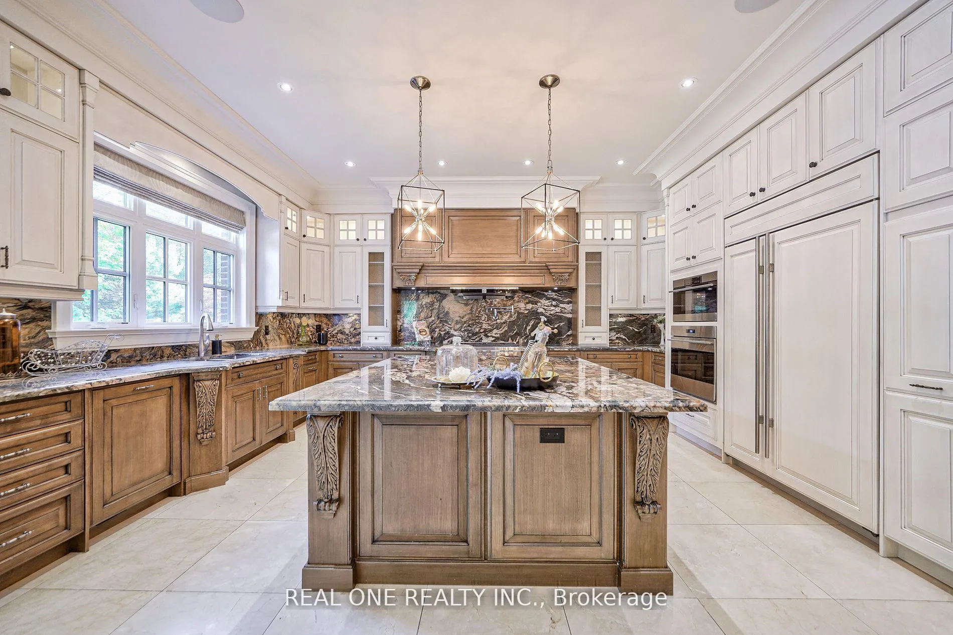 Photo 15 of 54 Davina Circle, Aurora, Aurora Estates — HOMEH