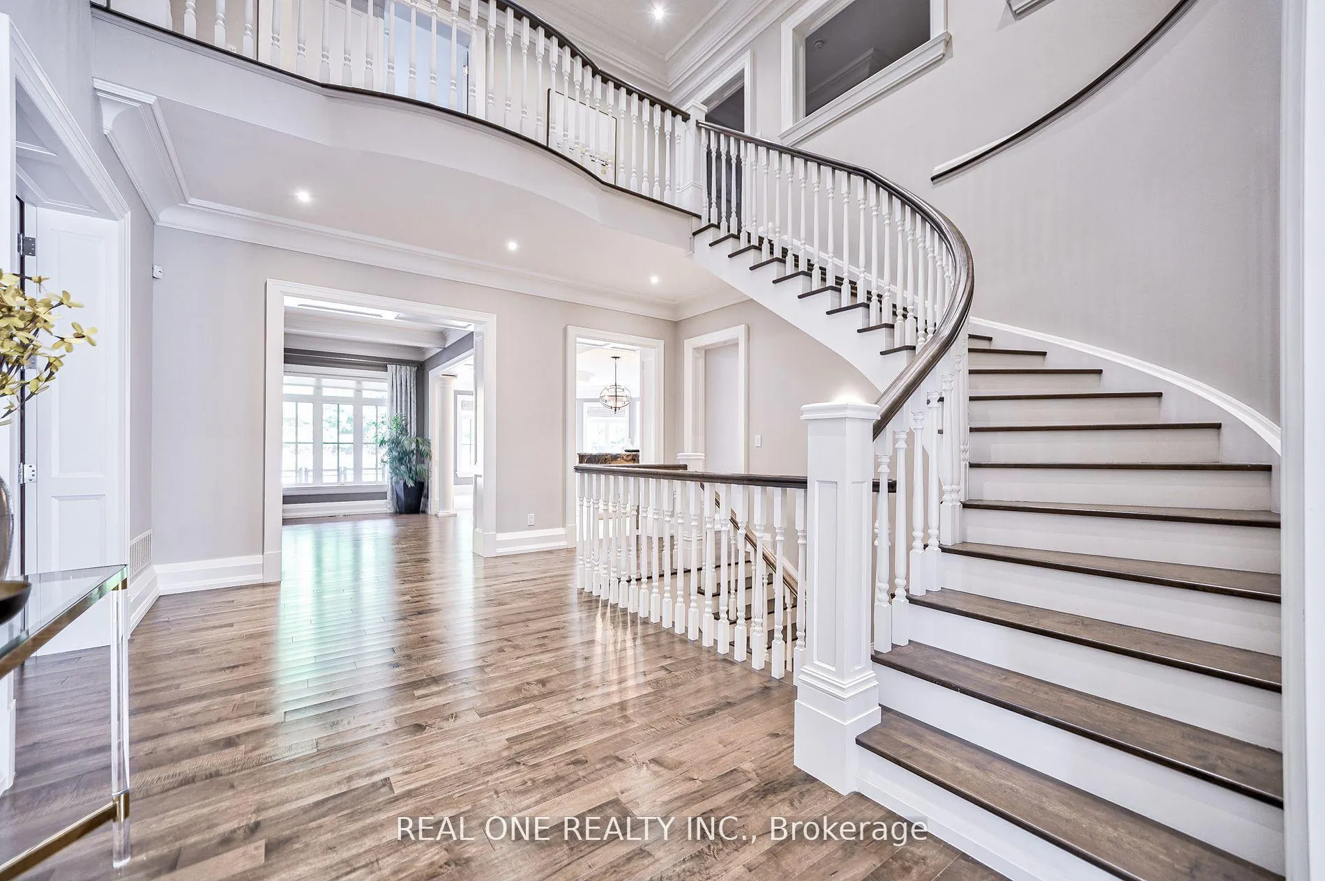 Photo 20 of 54 Davina Circle, Aurora, Aurora Estates — HOMEH
