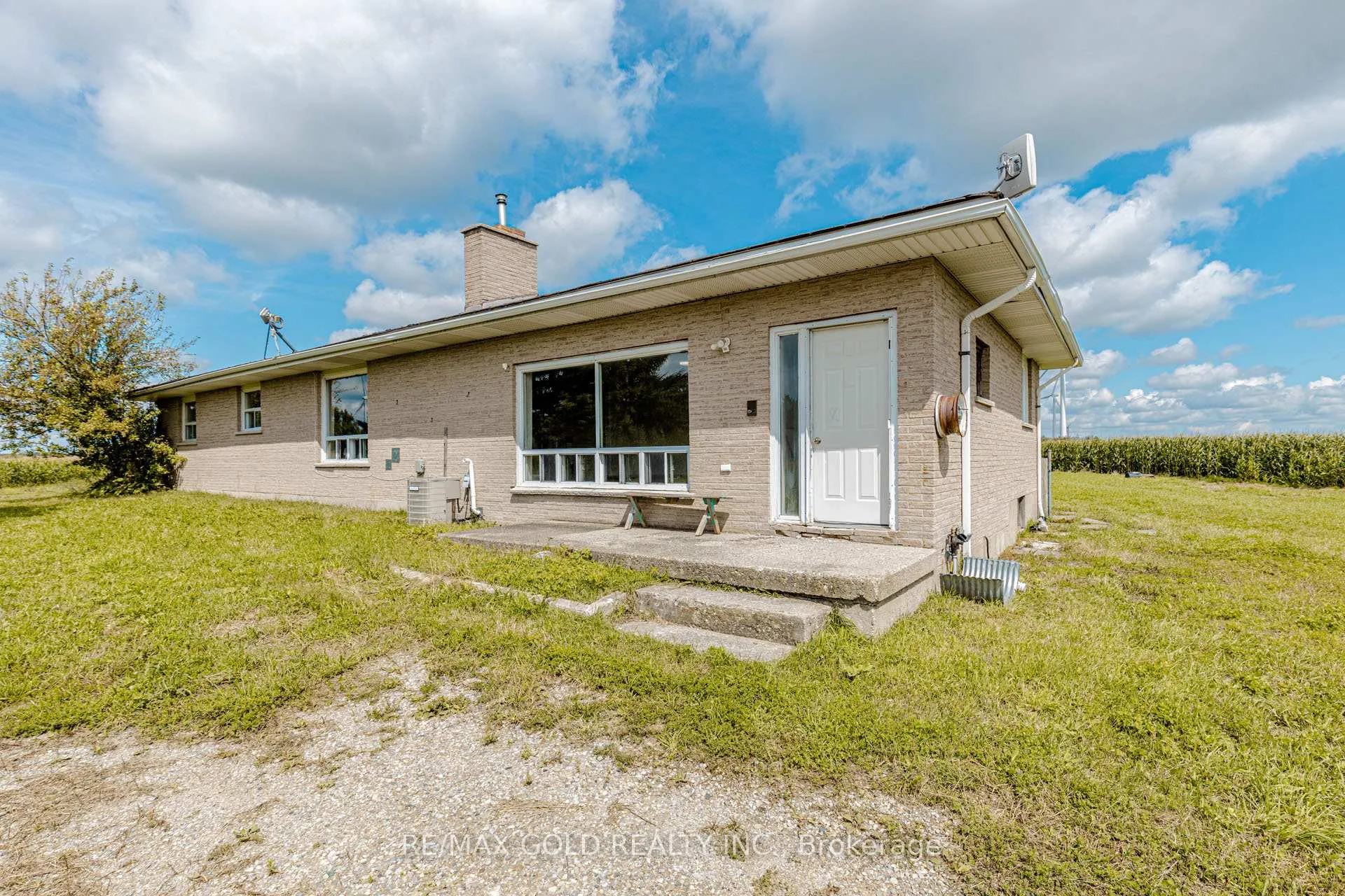 Photo 5 of 255505 9th Line, Amaranth, Rural Amaranth — HOMEH