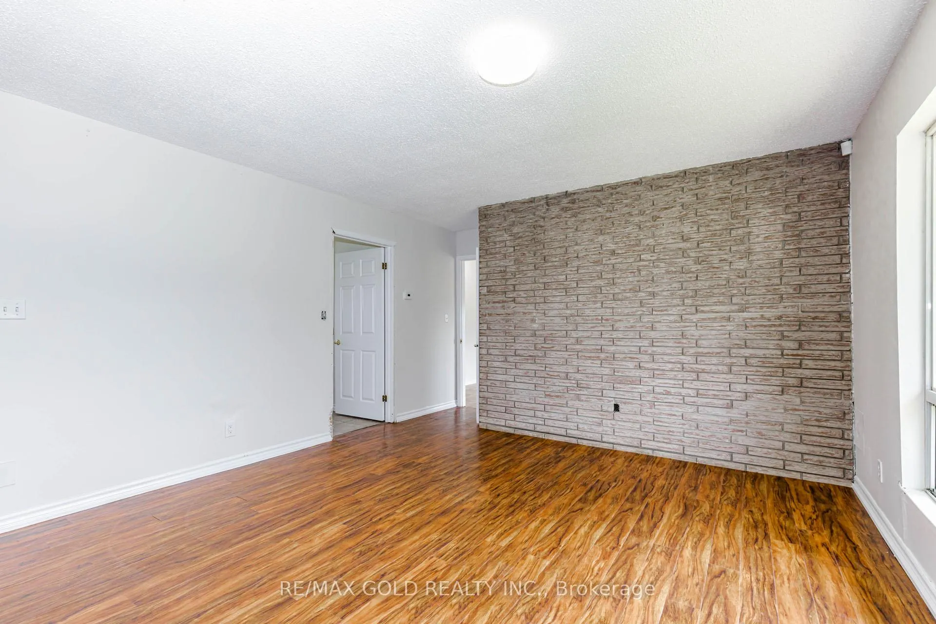 Photo 13 of 255505 9th Line, Amaranth, Rural Amaranth — HOMEH