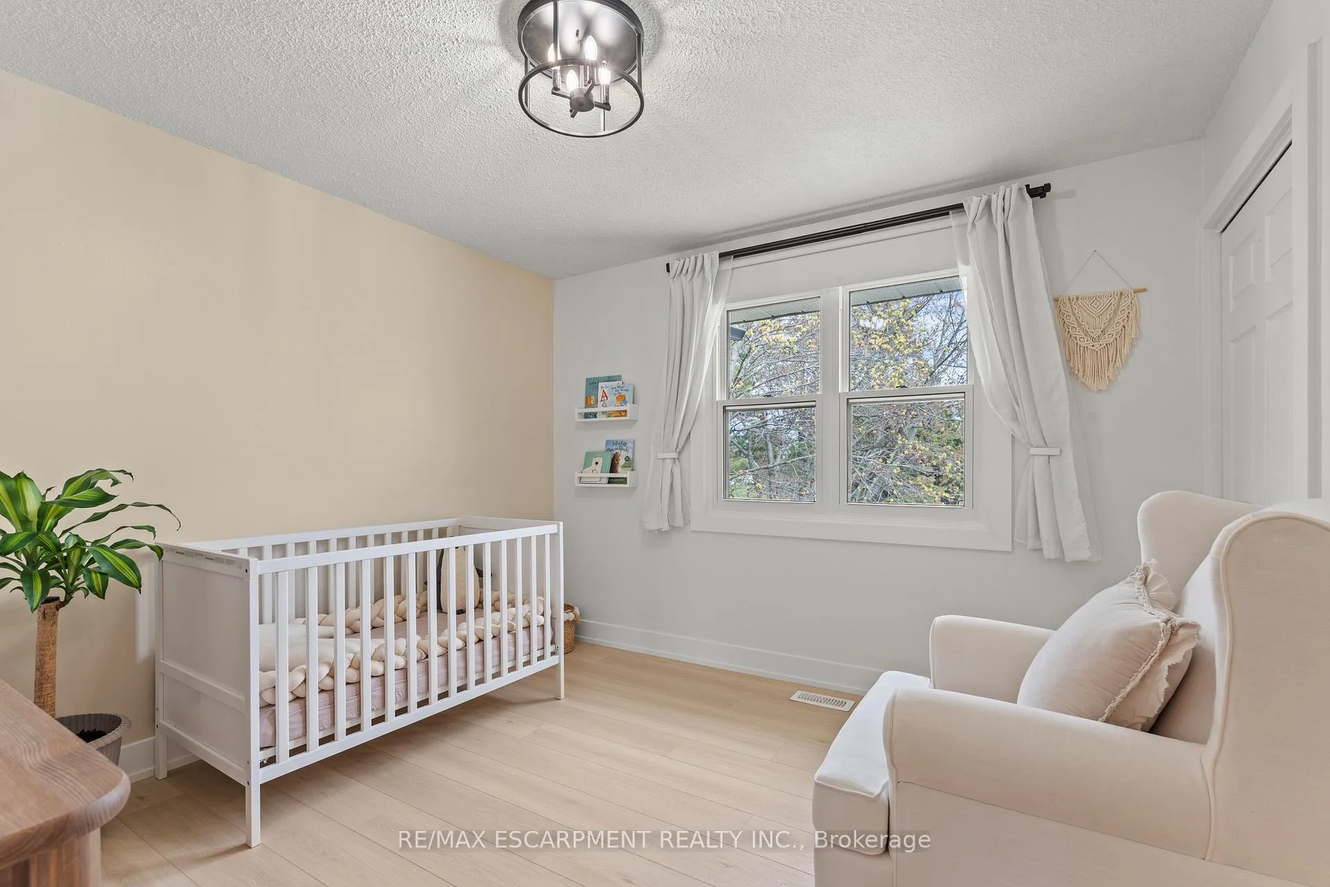 Photo 21 of 5090 Blackheath Road, Hamilton, Rural Glanbrook — HOMEH