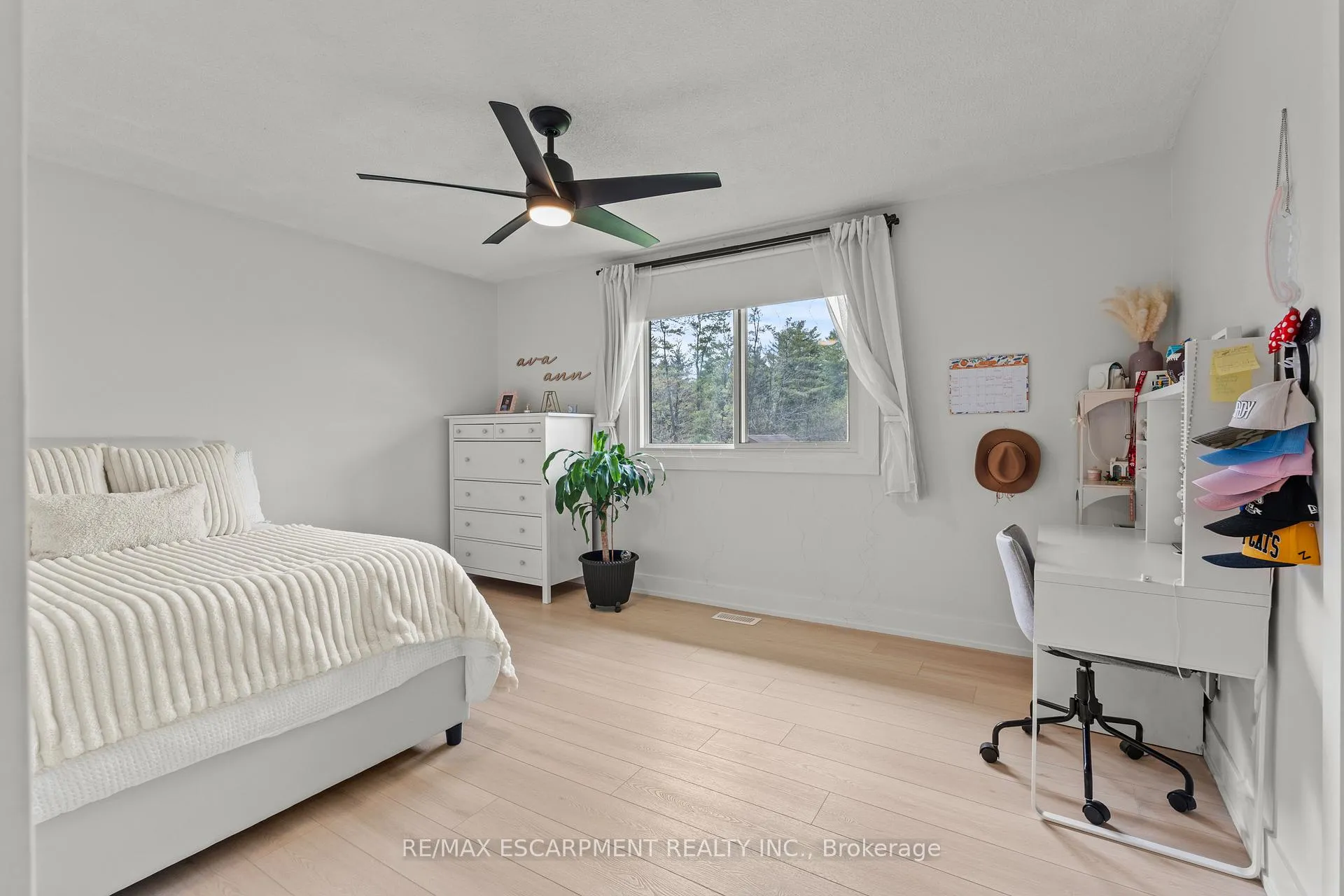 Photo 23 of 5090 Blackheath Road, Hamilton, Rural Glanbrook — HOMEH