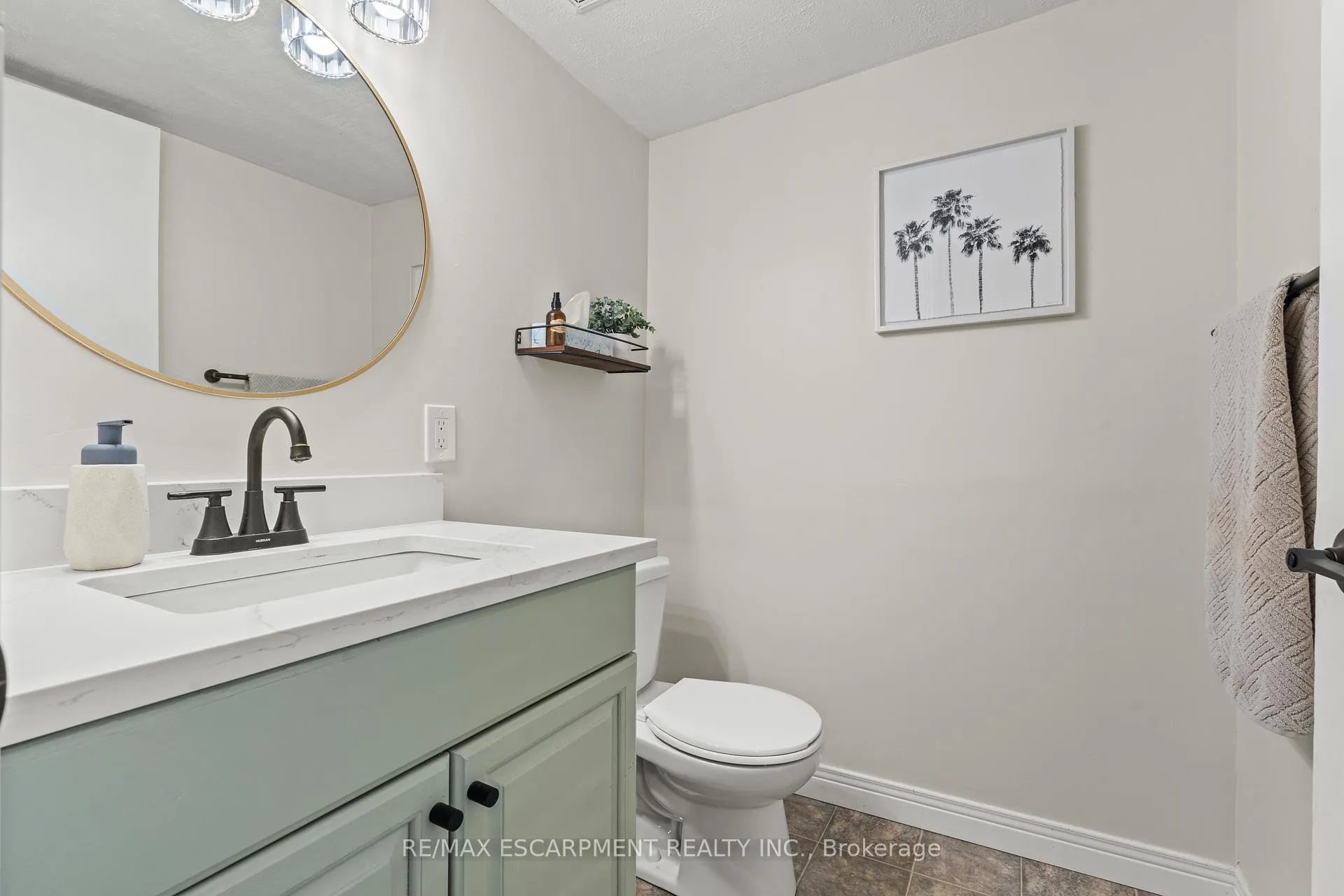 Photo 25 of 5090 Blackheath Road, Hamilton, Rural Glanbrook — HOMEH