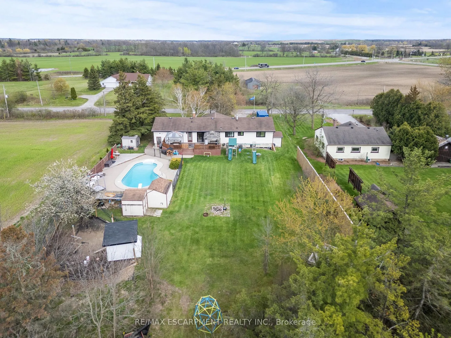 Photo 46 of 5090 Blackheath Road, Hamilton, Rural Glanbrook — HOMEH