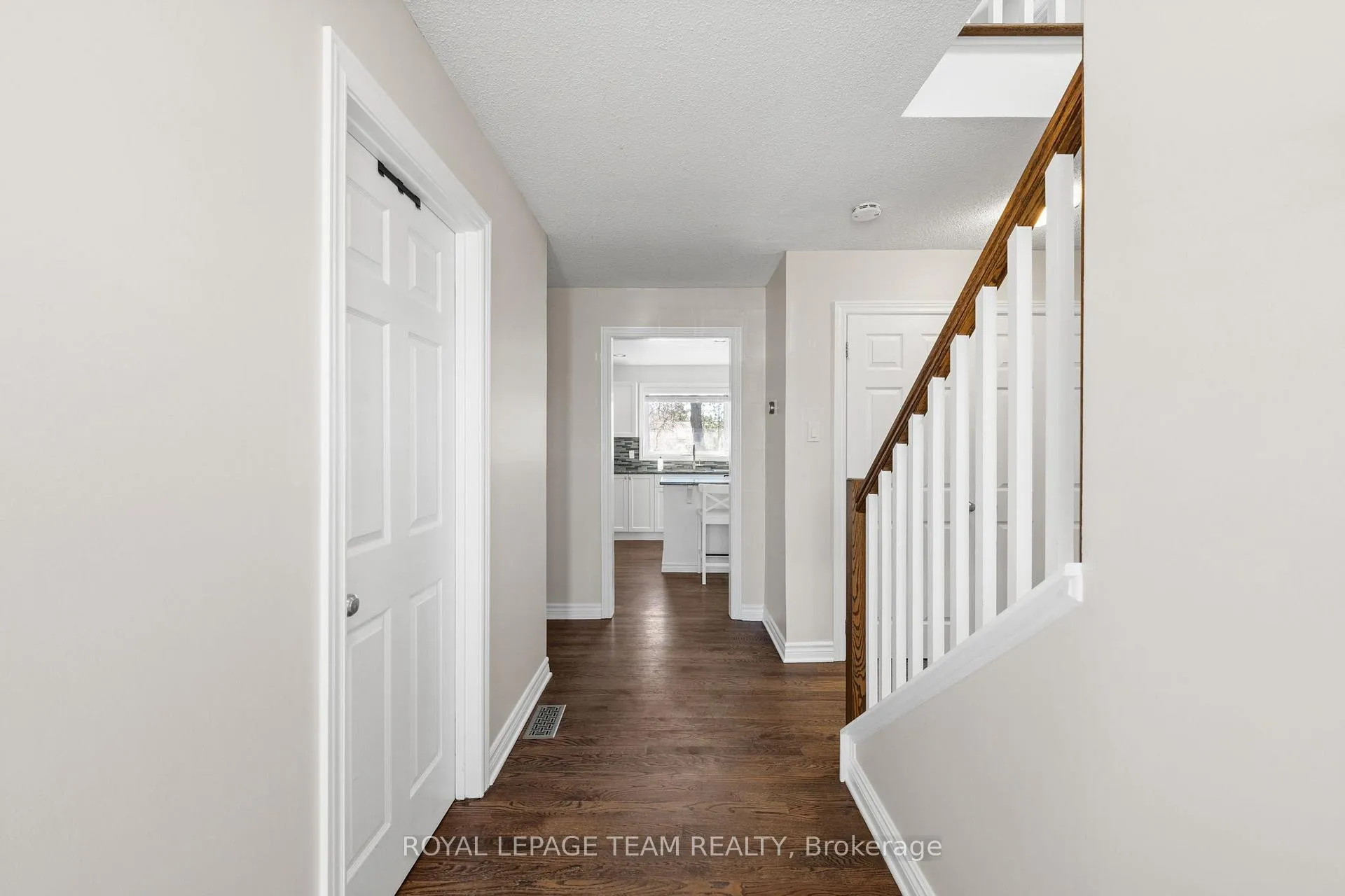 Photo 4 of 1081 Boucher Crescent, Ottawa, Manotick South to Roger Stevens — HOMEH