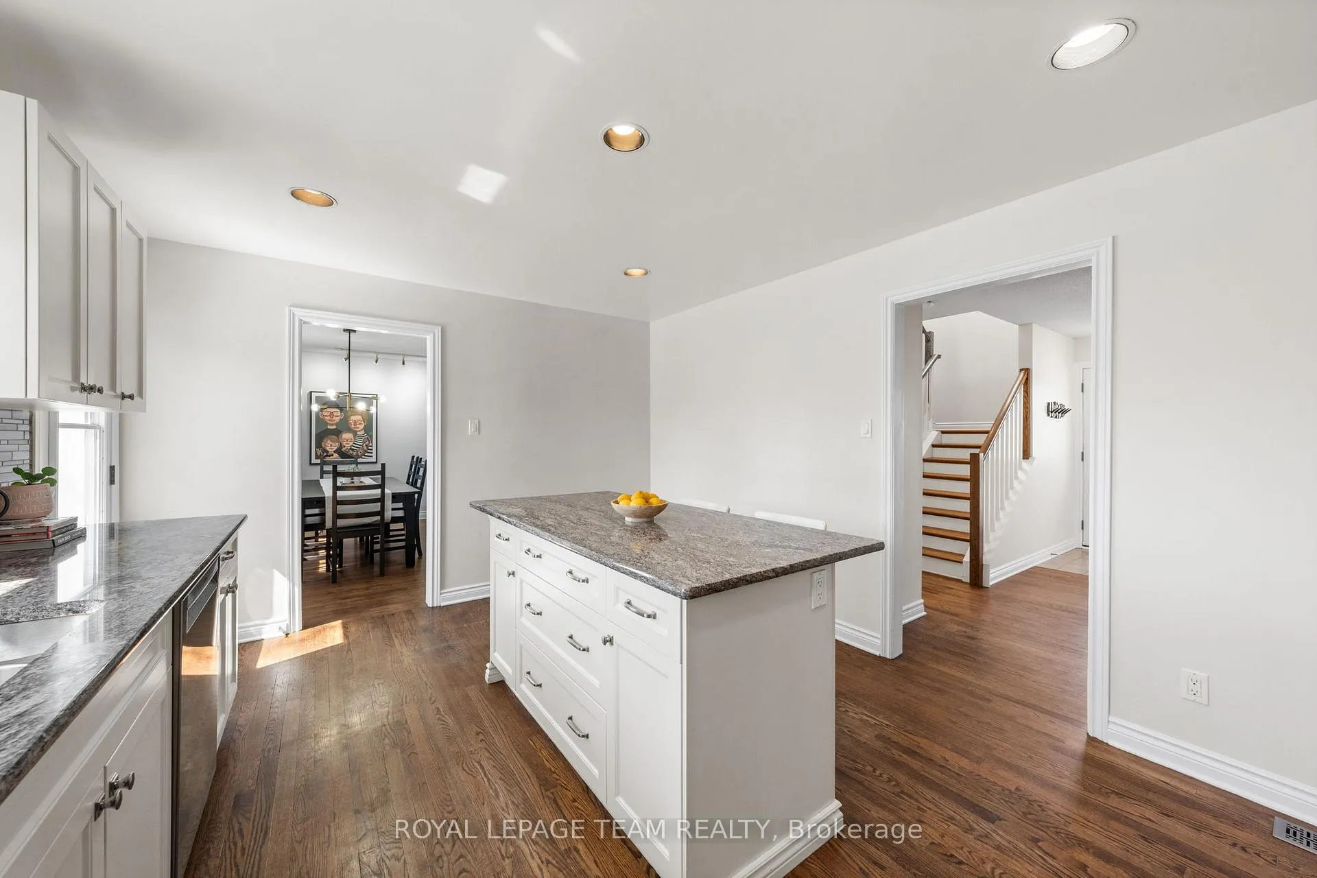 Photo 15 of 1081 Boucher Crescent, Ottawa, Manotick South to Roger Stevens — HOMEH