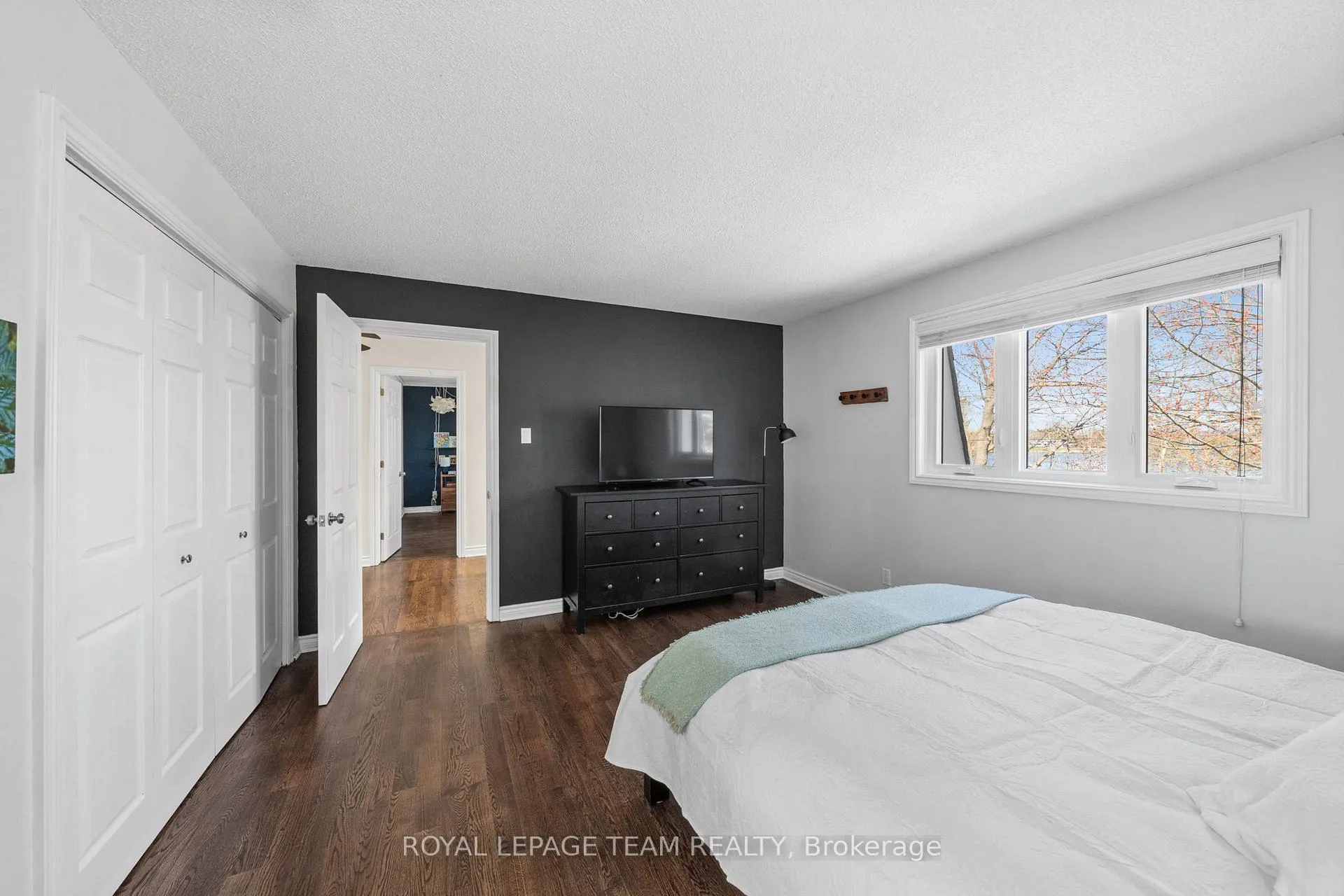 Photo 22 of 1081 Boucher Crescent, Ottawa, Manotick South to Roger Stevens — HOMEH