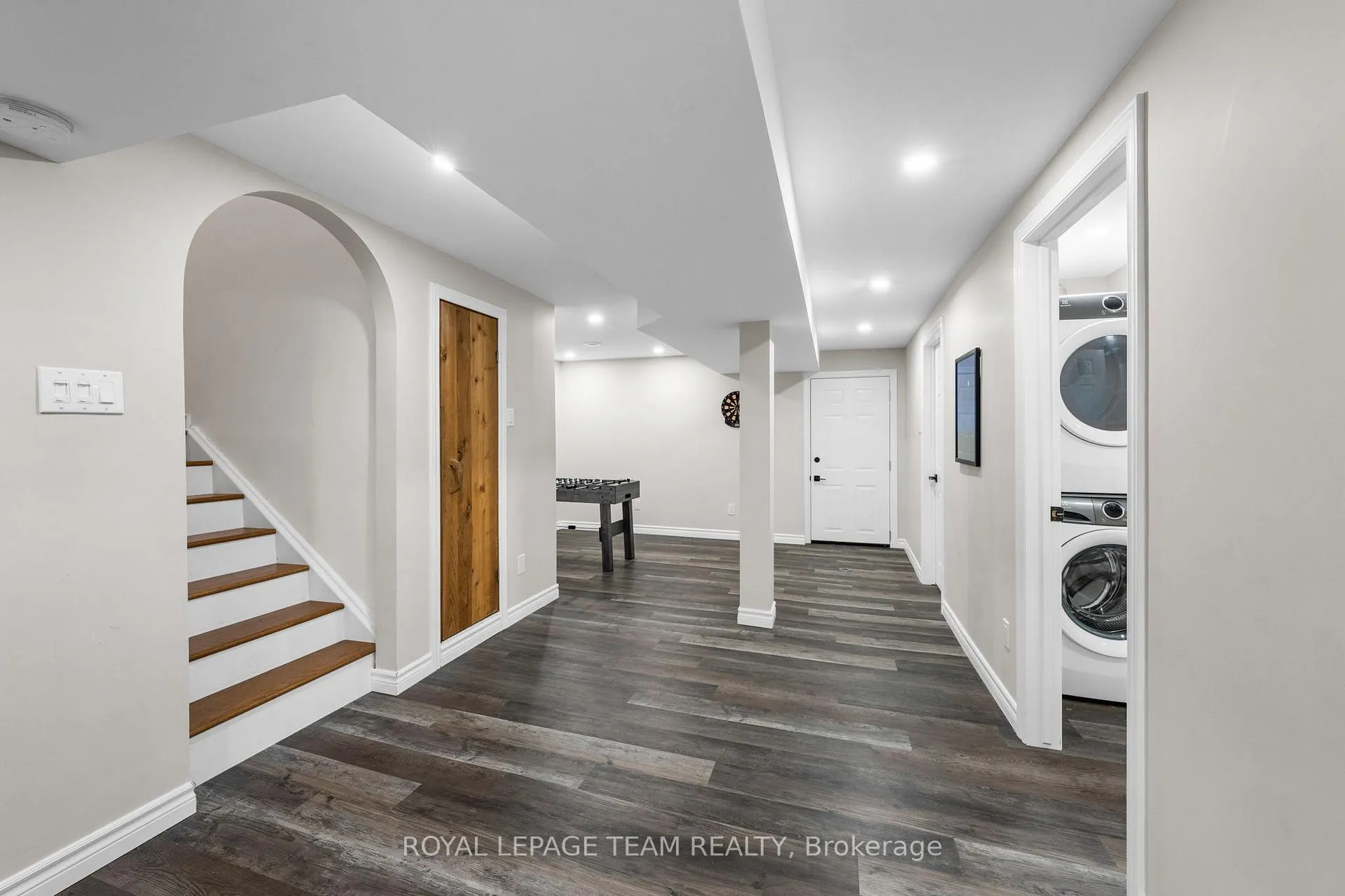 Photo 33 of 1081 Boucher Crescent, Ottawa, Manotick South to Roger Stevens — HOMEH