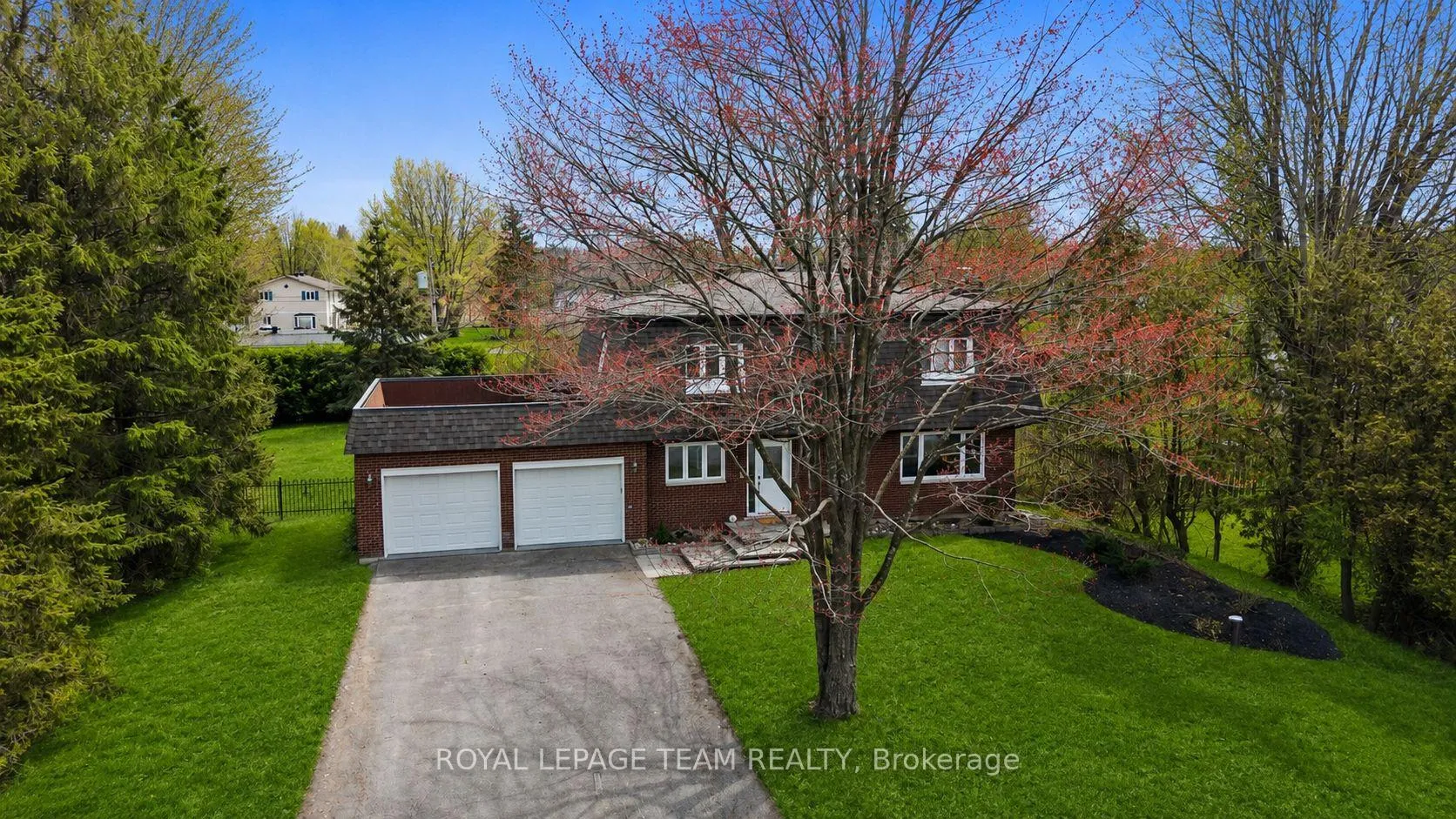 Photo 48 of 1081 Boucher Crescent, Ottawa, Manotick South to Roger Stevens — HOMEH