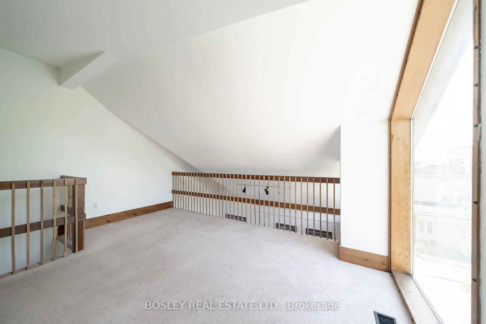 Photo 12 of 123 Hamilton Street, Toronto, South Riverdale — HOMEH