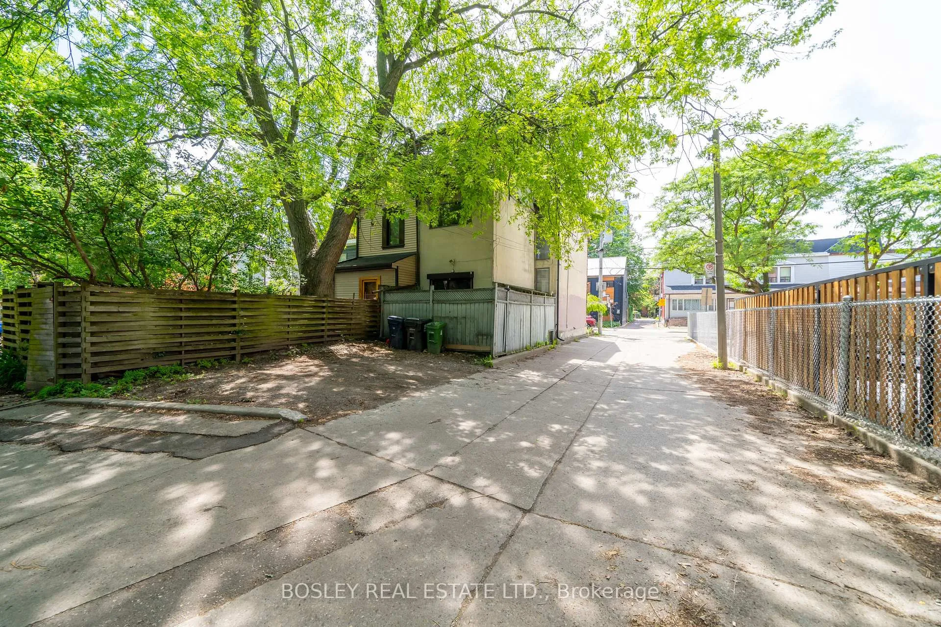 Photo 39 of 123 Hamilton Street, Toronto, South Riverdale — HOMEH