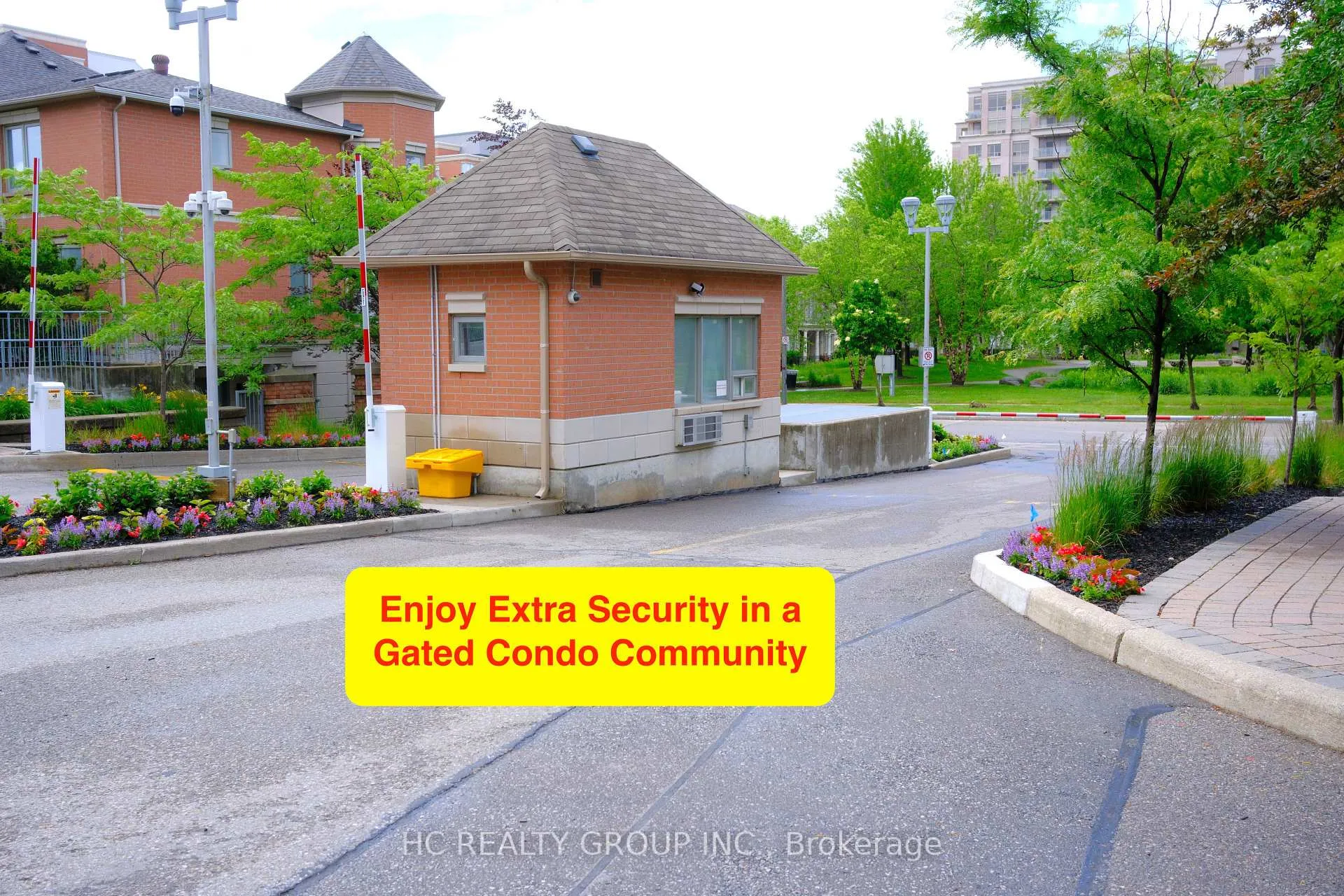 Photo 2 of Unit 722, 62 Suncrest Boulevard, Markham, Commerce Valley — HOMEH