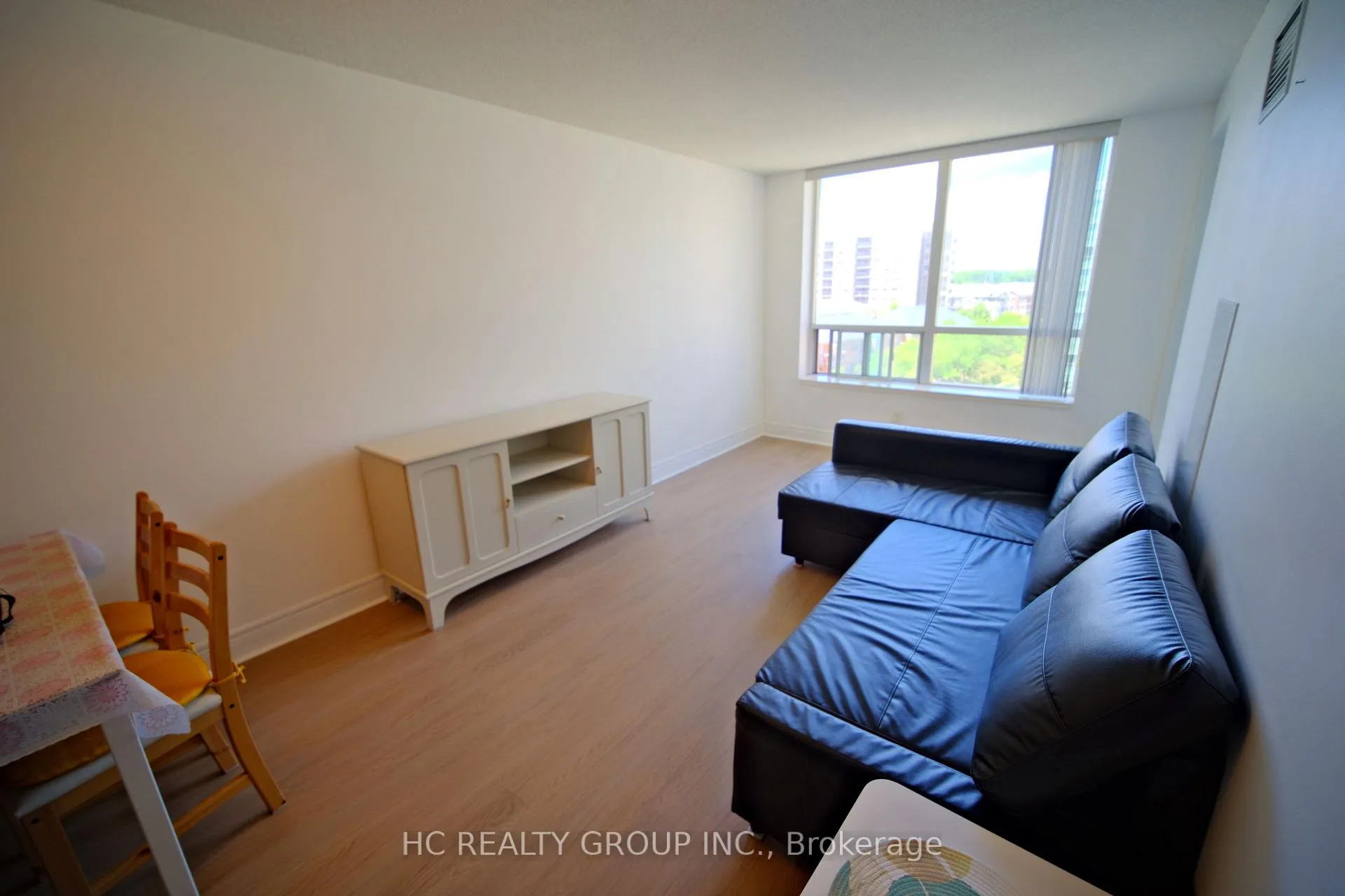 Photo 6 of Unit 722, 62 Suncrest Boulevard, Markham, Commerce Valley — HOMEH