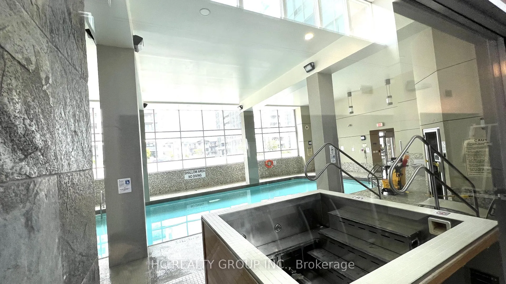 Photo 11 of Unit 722, 62 Suncrest Boulevard, Markham, Commerce Valley — HOMEH