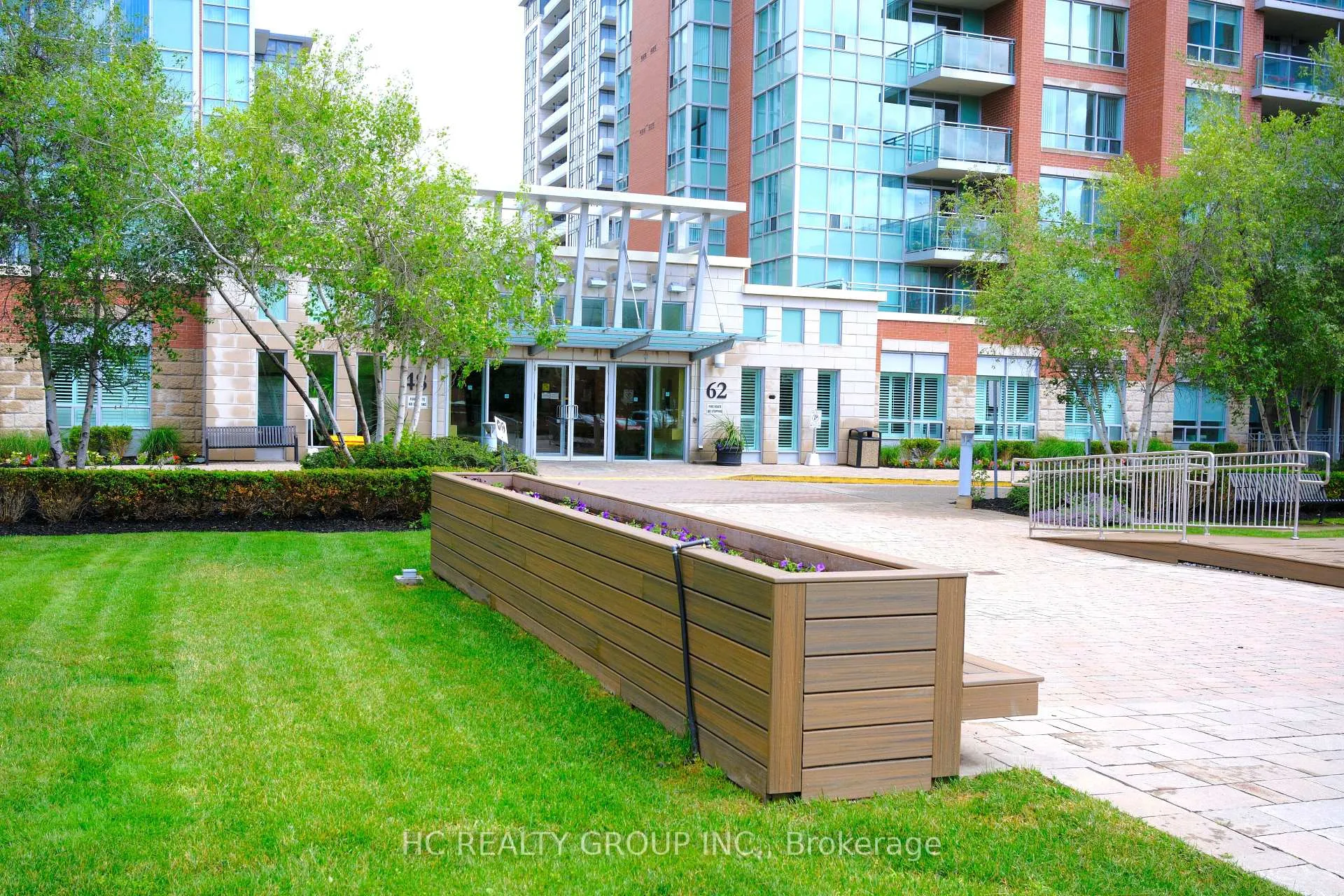 Photo 17 of Unit 722, 62 Suncrest Boulevard, Markham, Commerce Valley — HOMEH