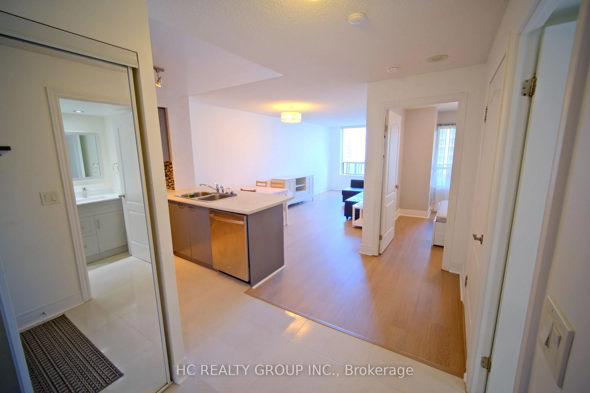 Photo 18 of Unit 722, 62 Suncrest Boulevard, Markham, Commerce Valley — HOMEH