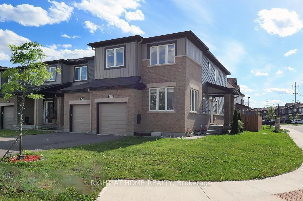 Photo 2 of 900 Serrano Street, Ottawa, Avalon East — HOMEH