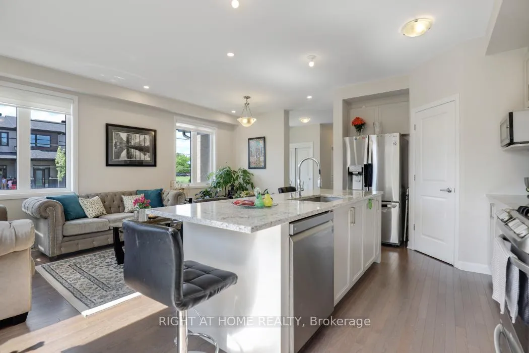 Photo 15 of 900 Serrano Street, Ottawa, Avalon East — HOMEH