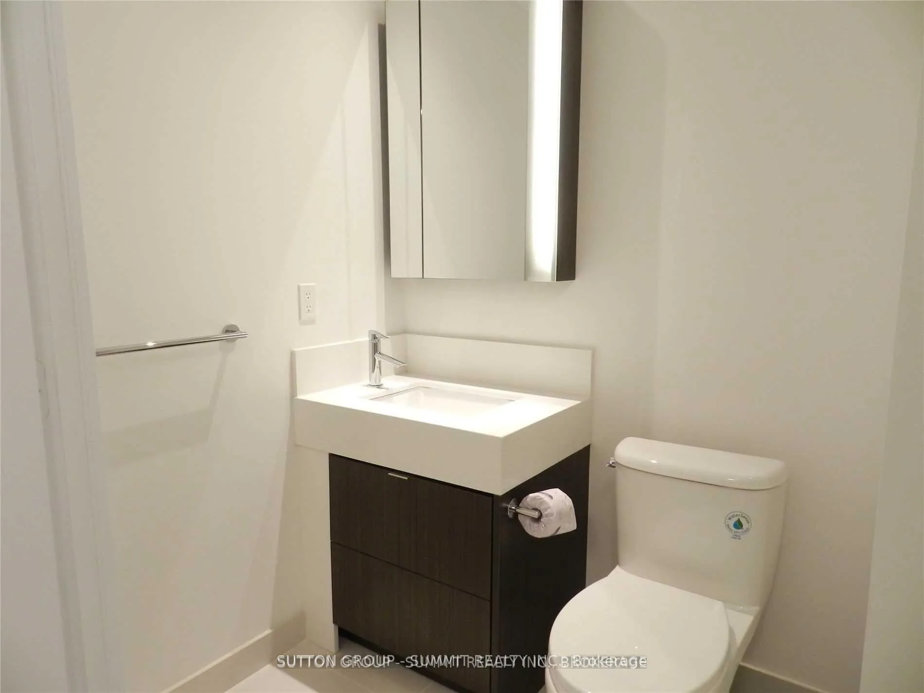 Photo 9 of Unit 6213, 10 York Street, Toronto, Waterfront Communities — HOMEH