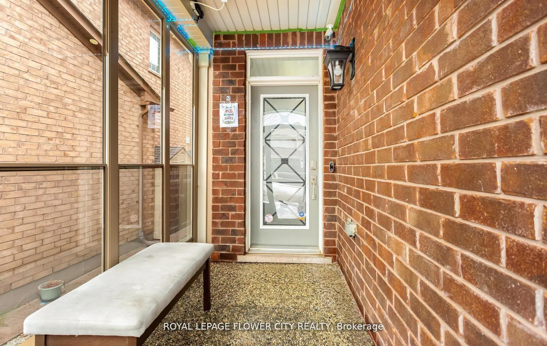Photo 8 of 21 Arkwright Drive, Brampton, Northwest Brampton — HOMEH