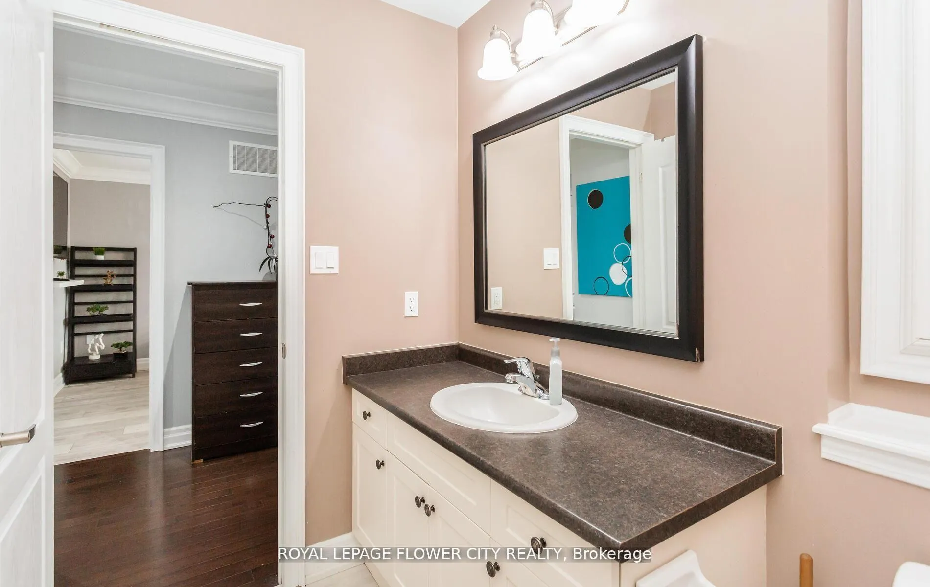 Photo 42 of 21 Arkwright Drive, Brampton, Northwest Brampton — HOMEH
