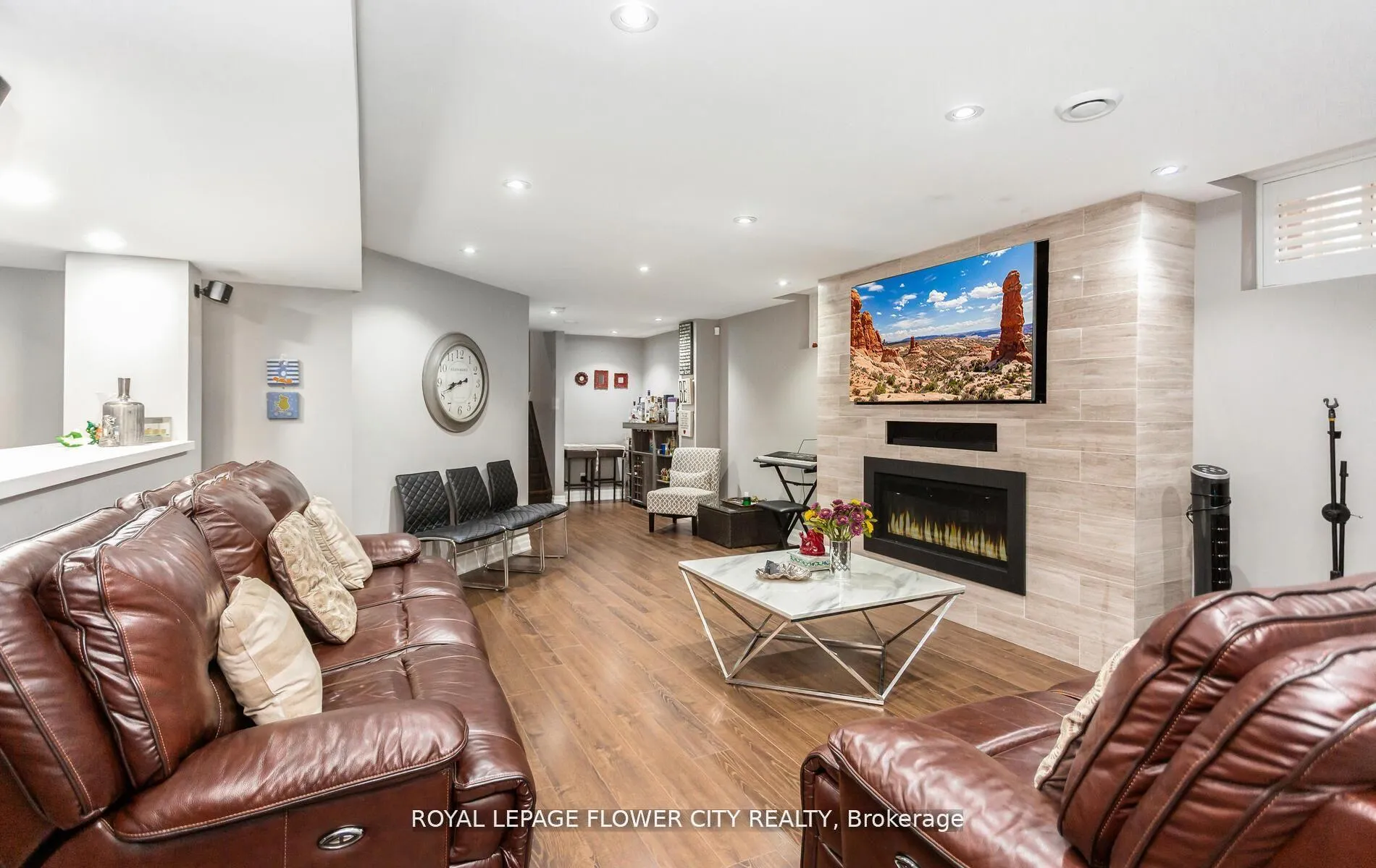 Photo 43 of 21 Arkwright Drive, Brampton, Northwest Brampton — HOMEH