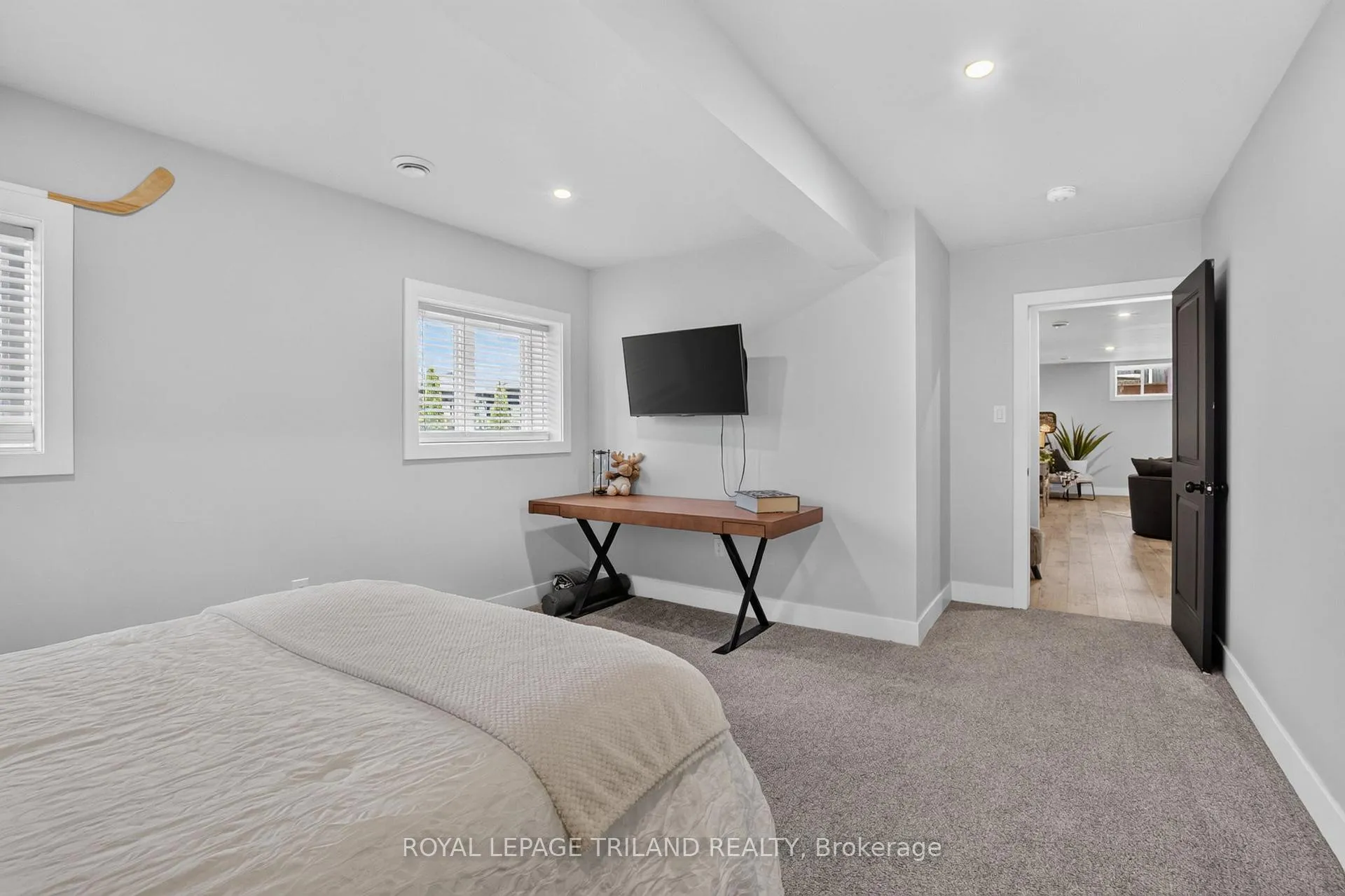 Photo 31 of 1757 Upper West Avenue, London, South B — HOMEH