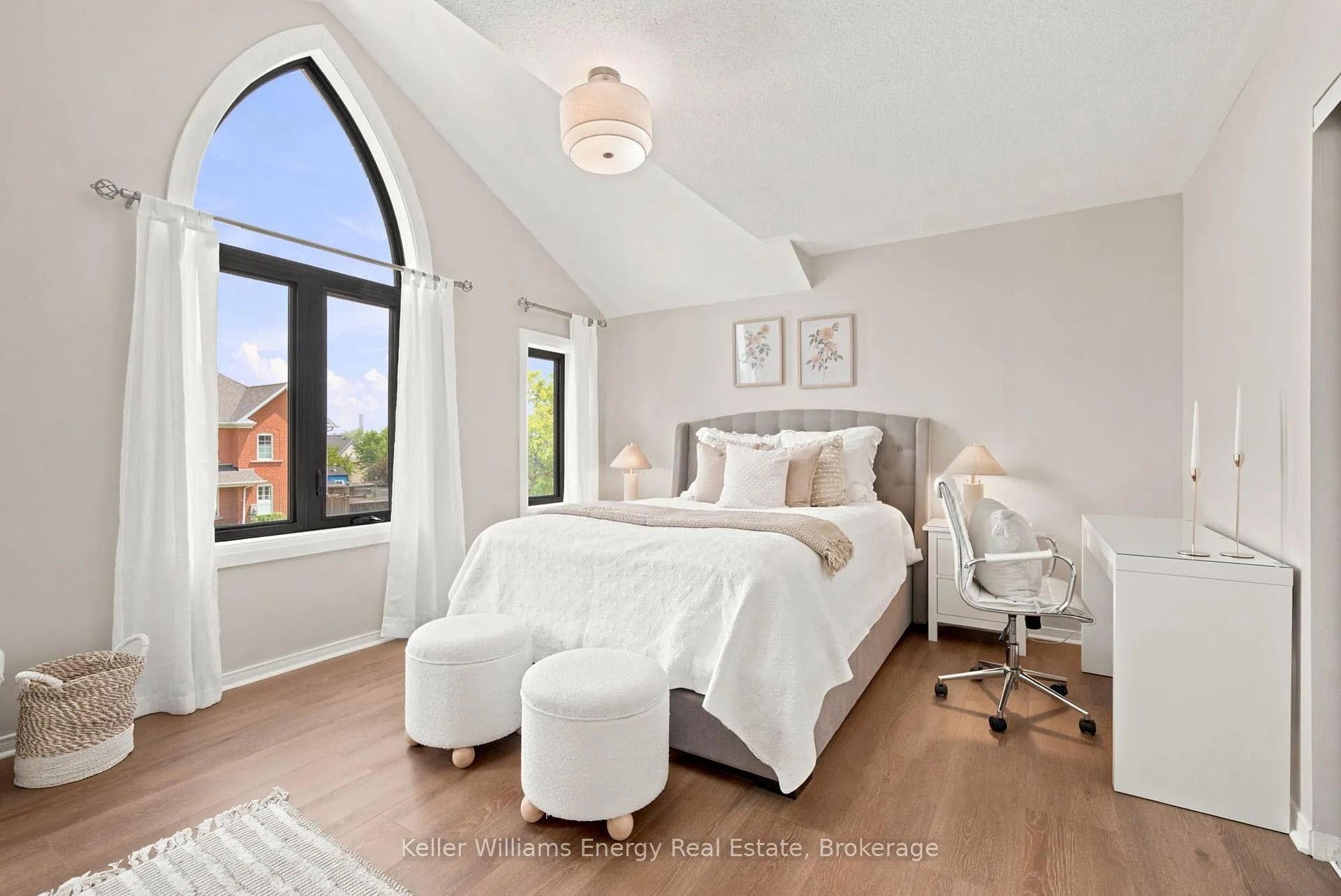 Photo 34 of 1568 Arborwood Drive, Oshawa, Taunton — HOMEH