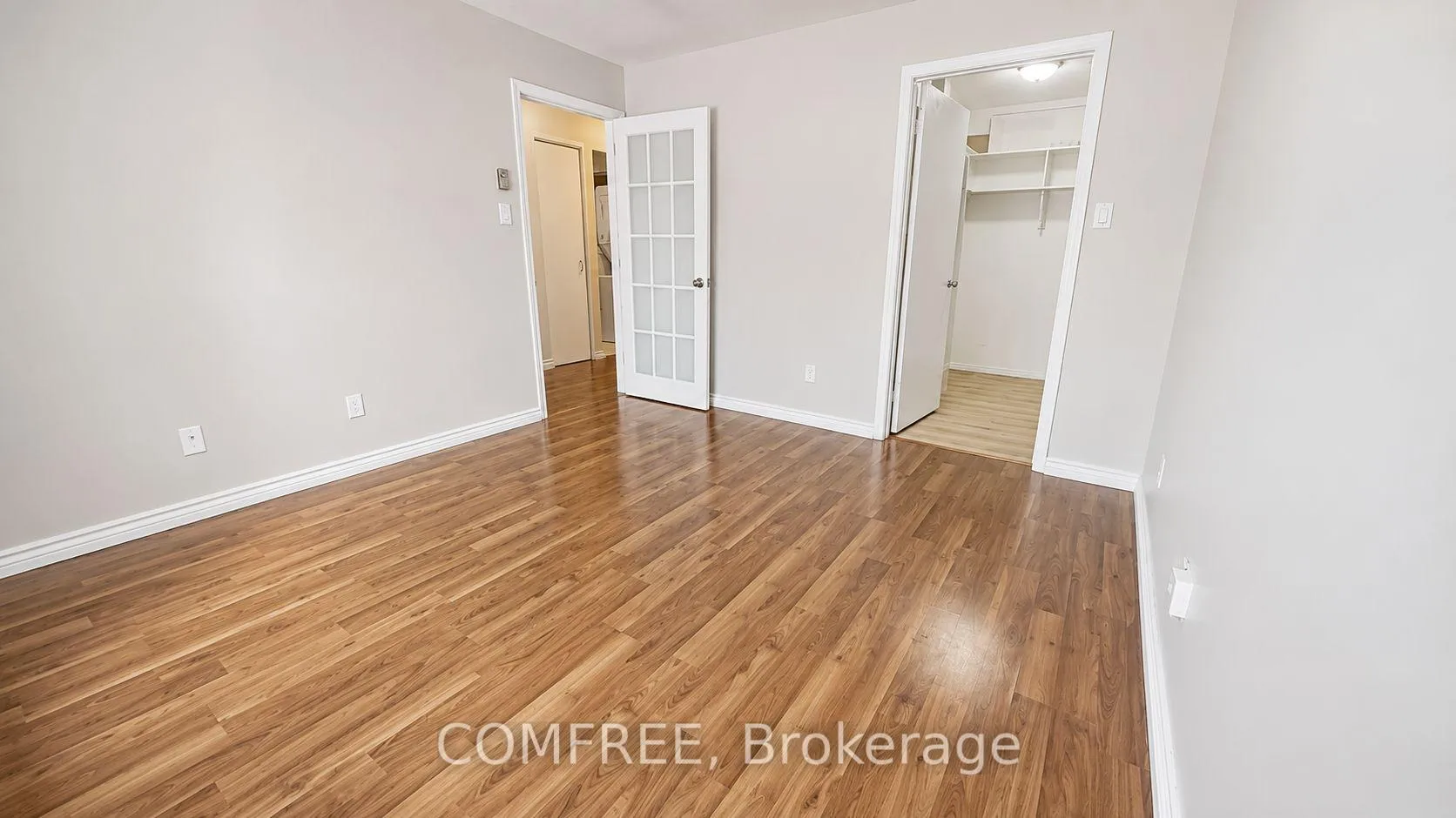 Photo 9 of Unit 214, 270 Brittany Drive, Ottawa, Viscount Alexander Park — HOMEH