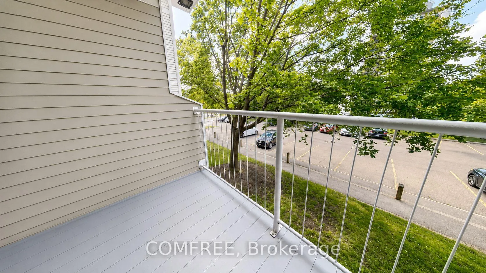 Photo 11 of Unit 214, 270 Brittany Drive, Ottawa, Viscount Alexander Park — HOMEH